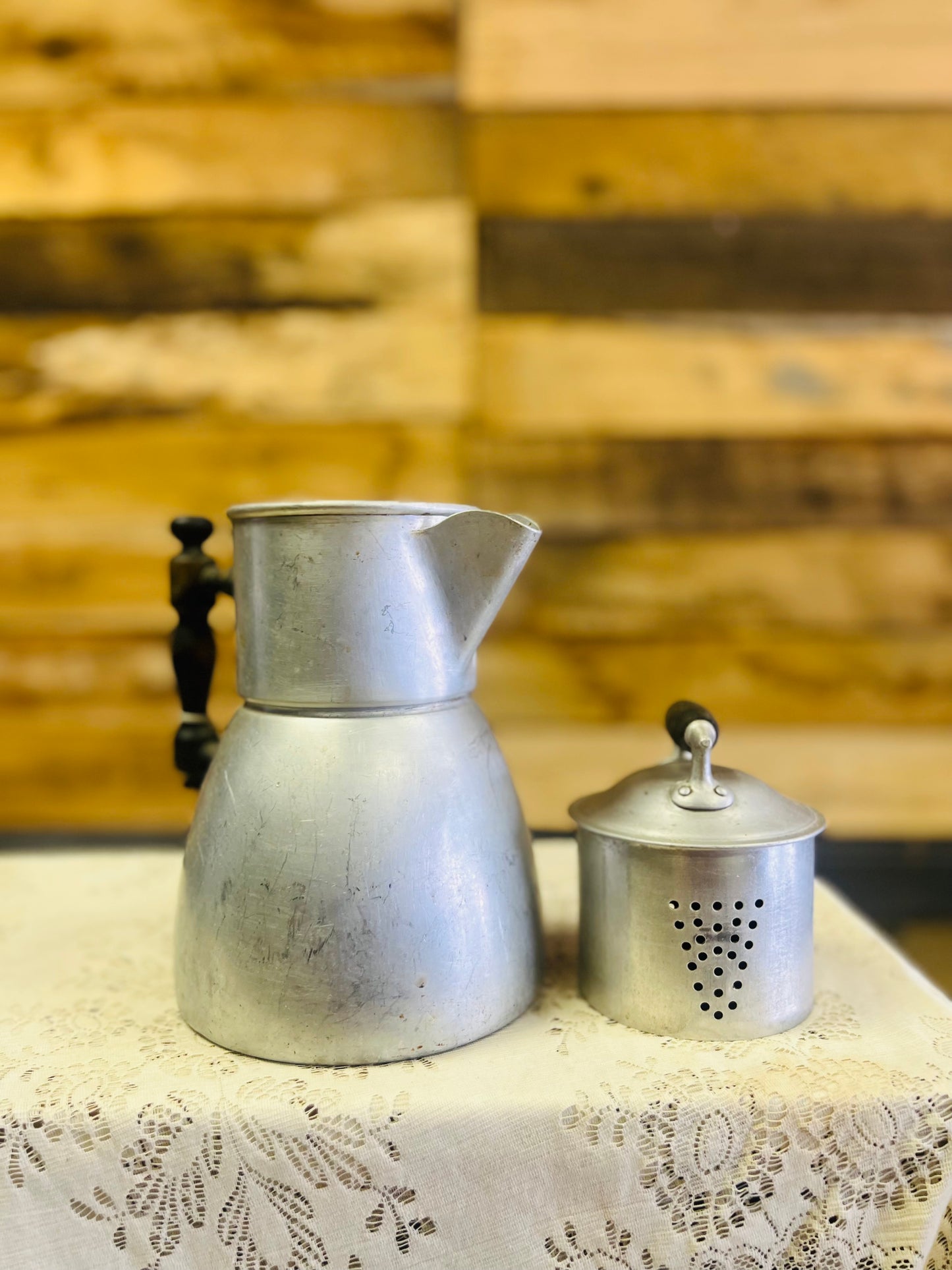 Vintage Wear-Ever Aluminum Stove Top Percolator