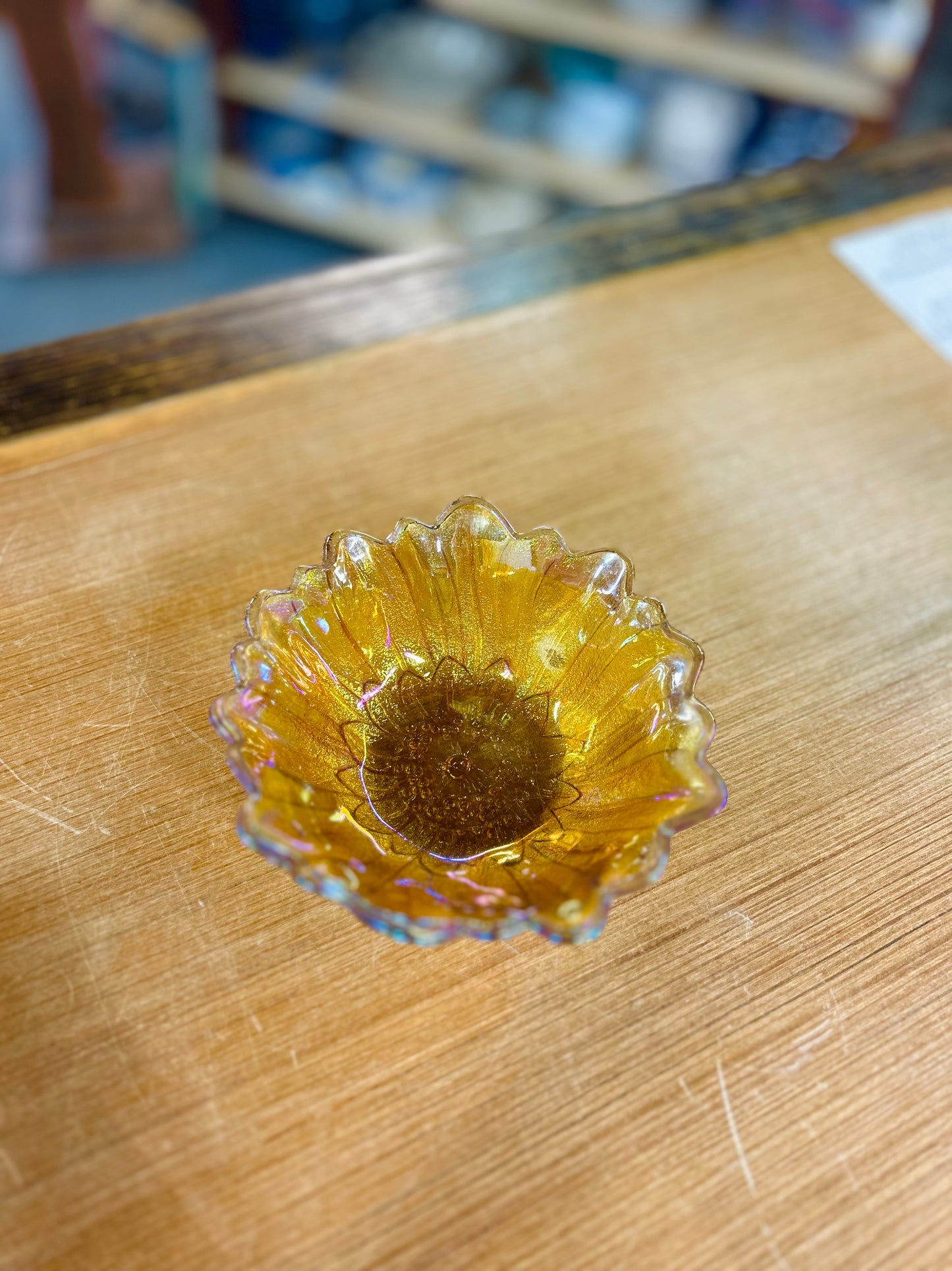 Vintage Indiana Glass Sunflower Bowl Featuring Marigold Carnival Iridescent Finish