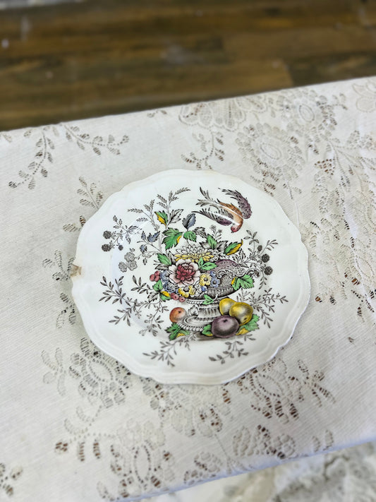 Vintage Royal Doulton Hampshire Pattern Featuring a Colorful Floral Detailing With Birds Plate