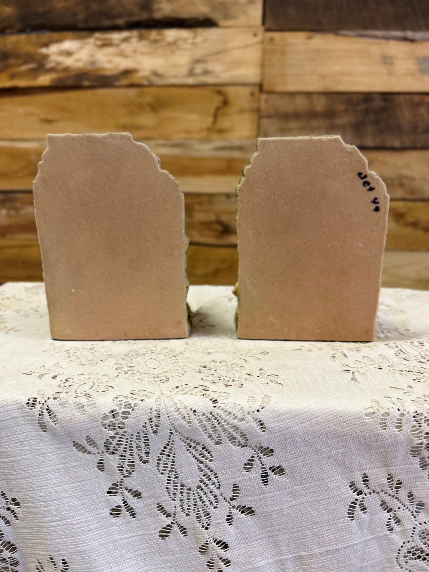 Vintage Figi Grapics Western Saddle Resin Bookends