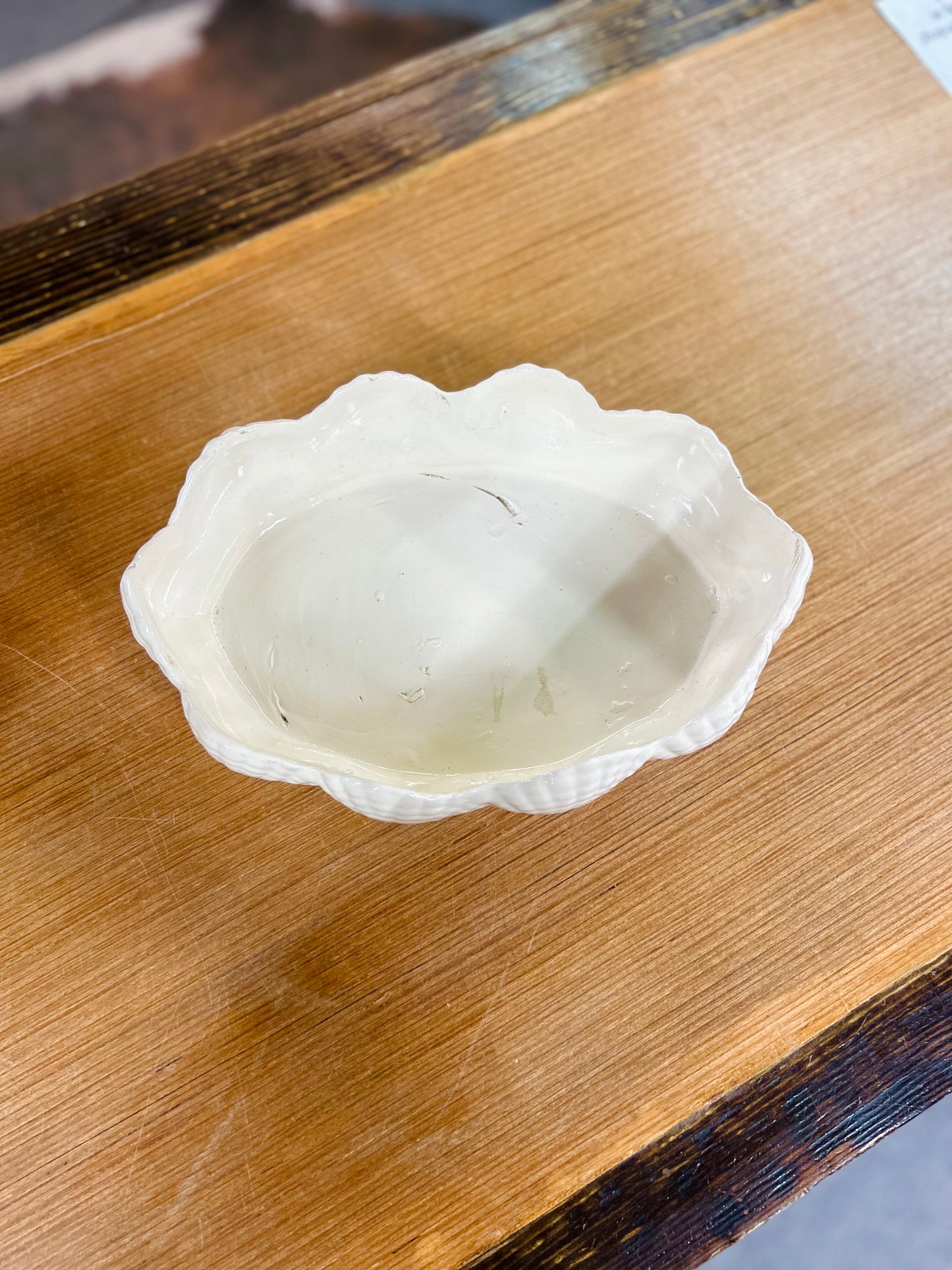 Vintage Seashell Shaped Ceramic Tray with Pink Base