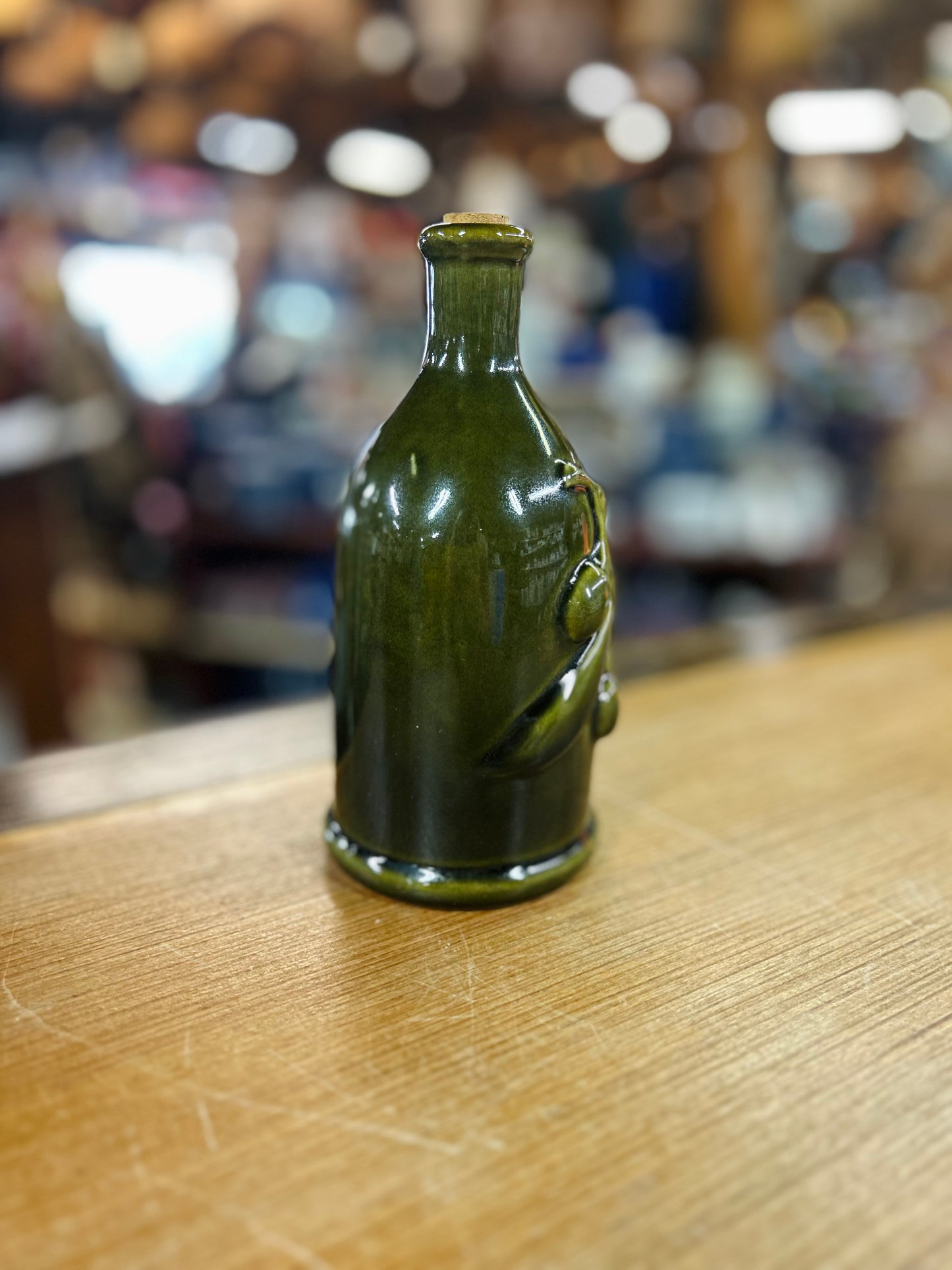 ILNODO Made in Italy Ceramic Green Olive Bottle
