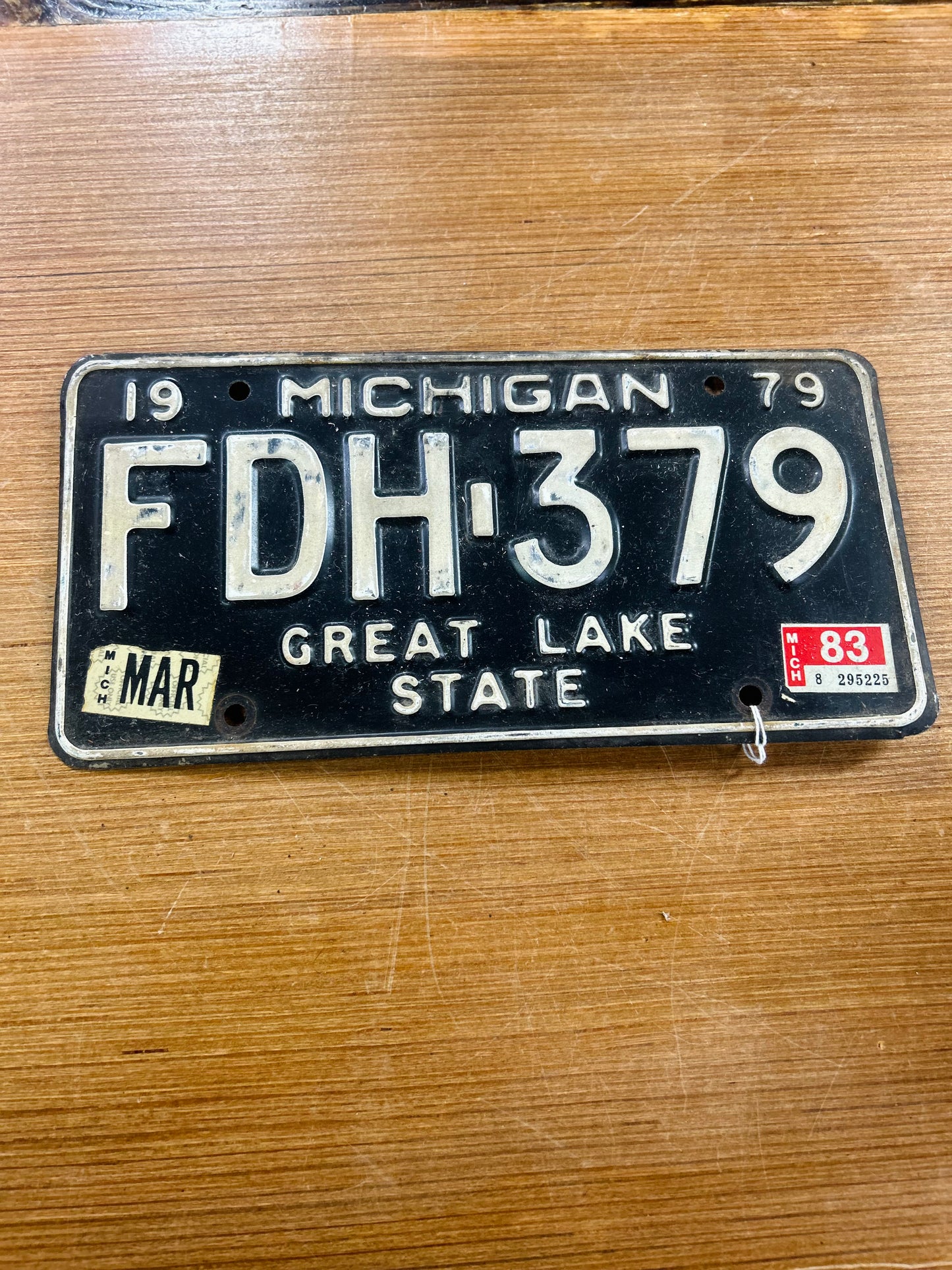 Vintage Metal 1973 Michigan License Plate