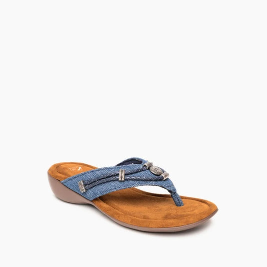 Minnetonka Women's Silverthorne 360 Blue Denim Sandal