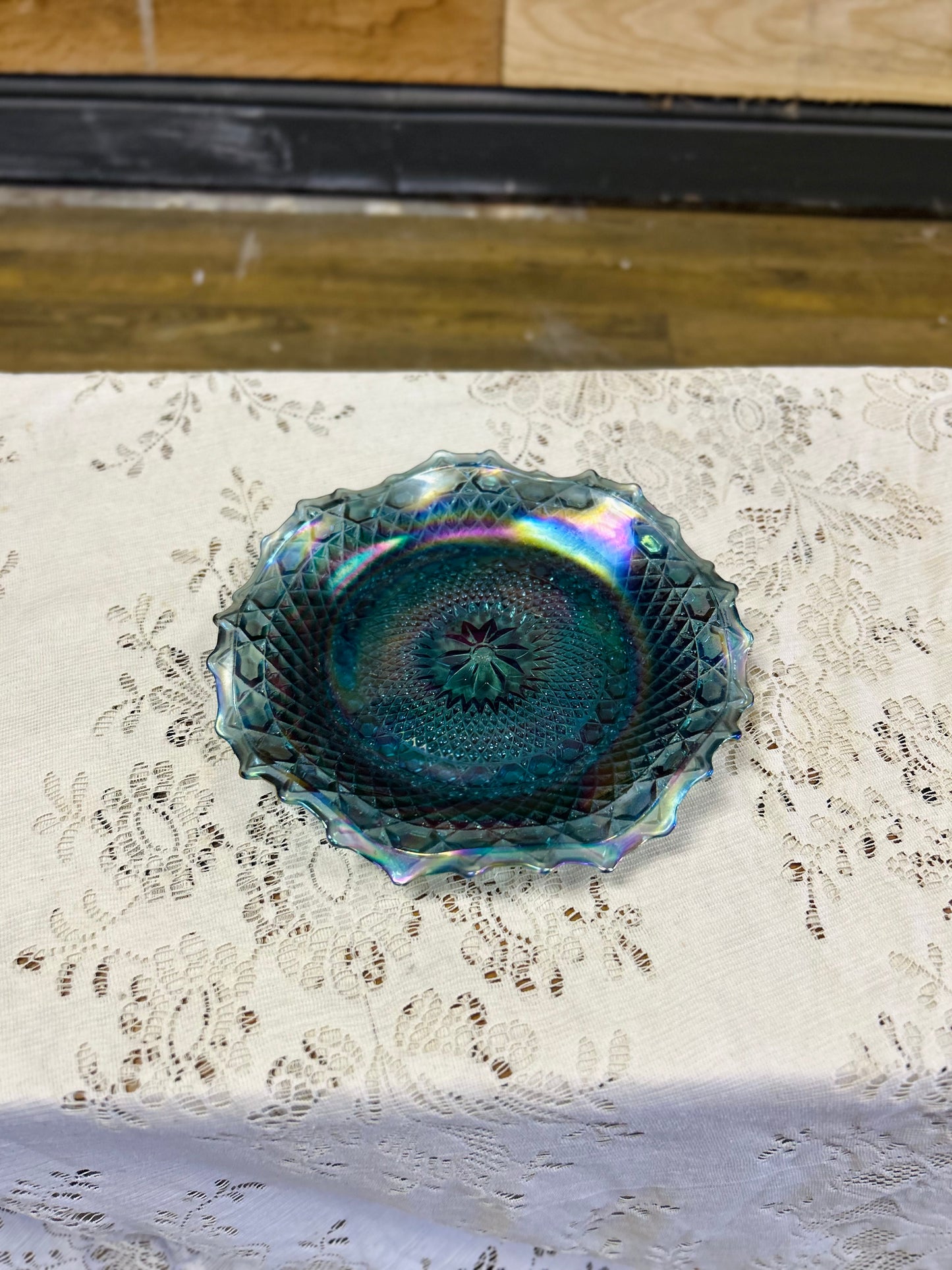 Vintage Indiana Glass Company Carnvial "Windsor Blue" Glass Plate