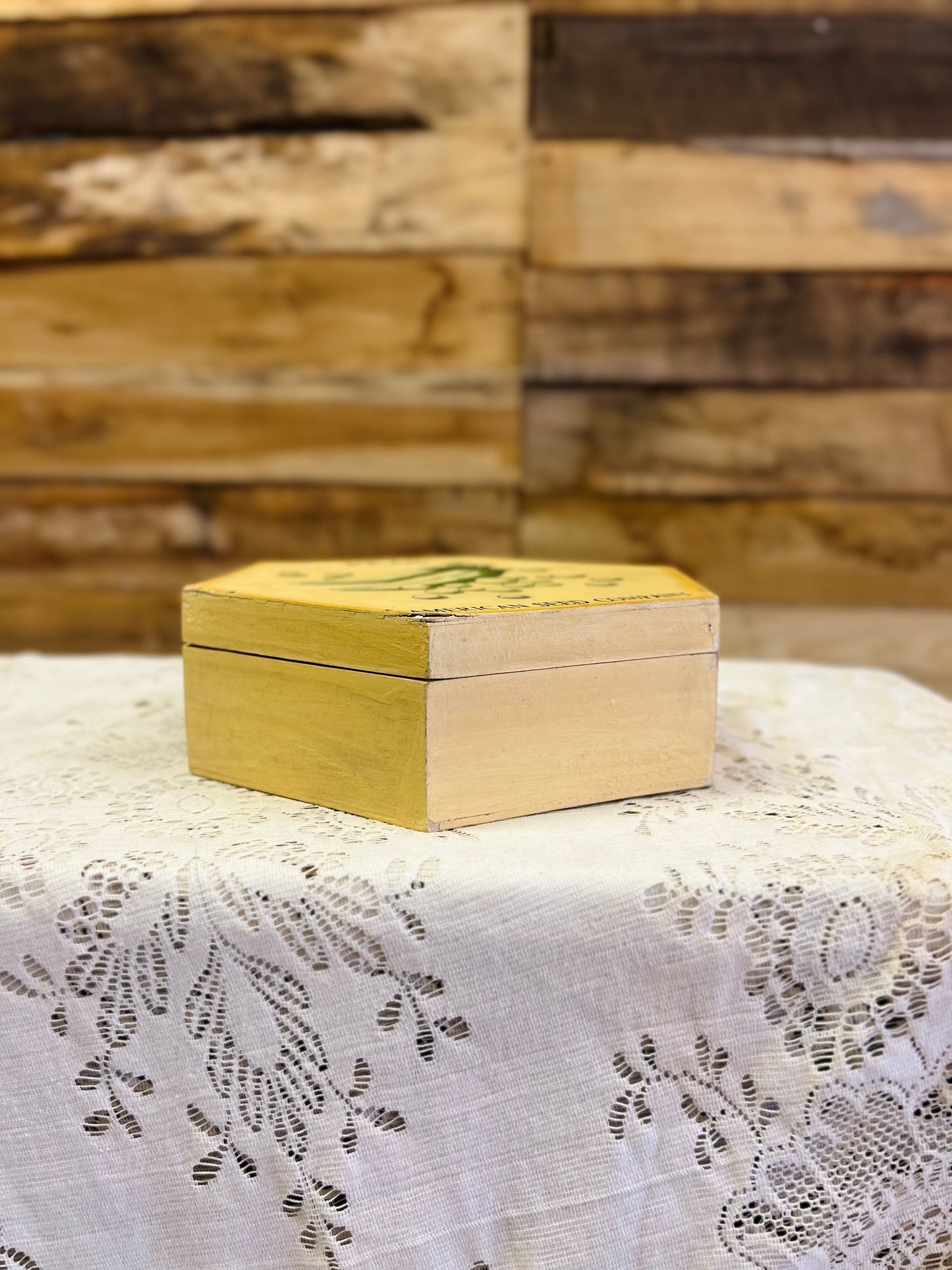 Vintage 1970s Wooden Peas Box Manufactured by American Seed Company