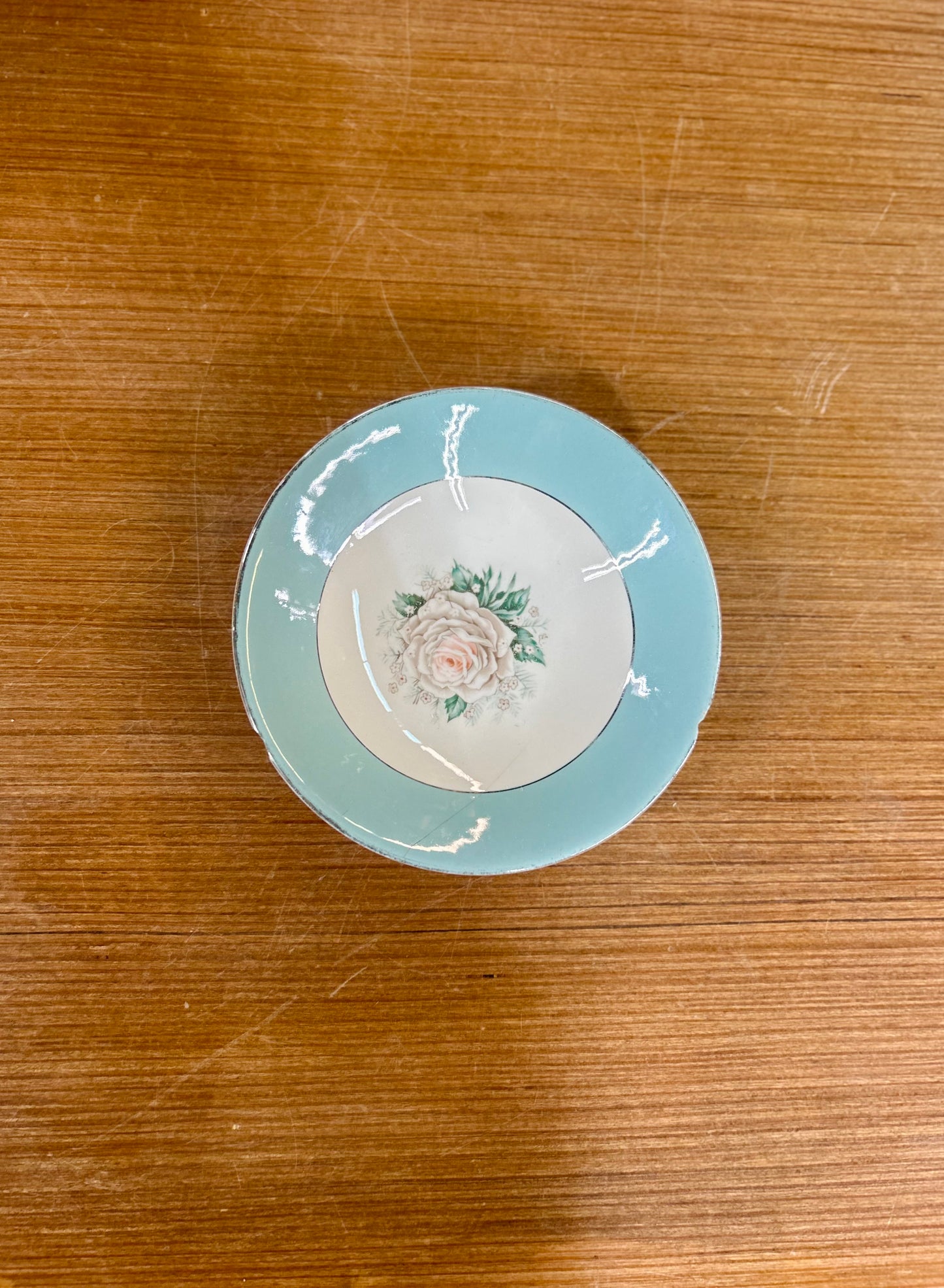 Vintage Century Service Baroness Pattern Bowl with Pink Rose Detail