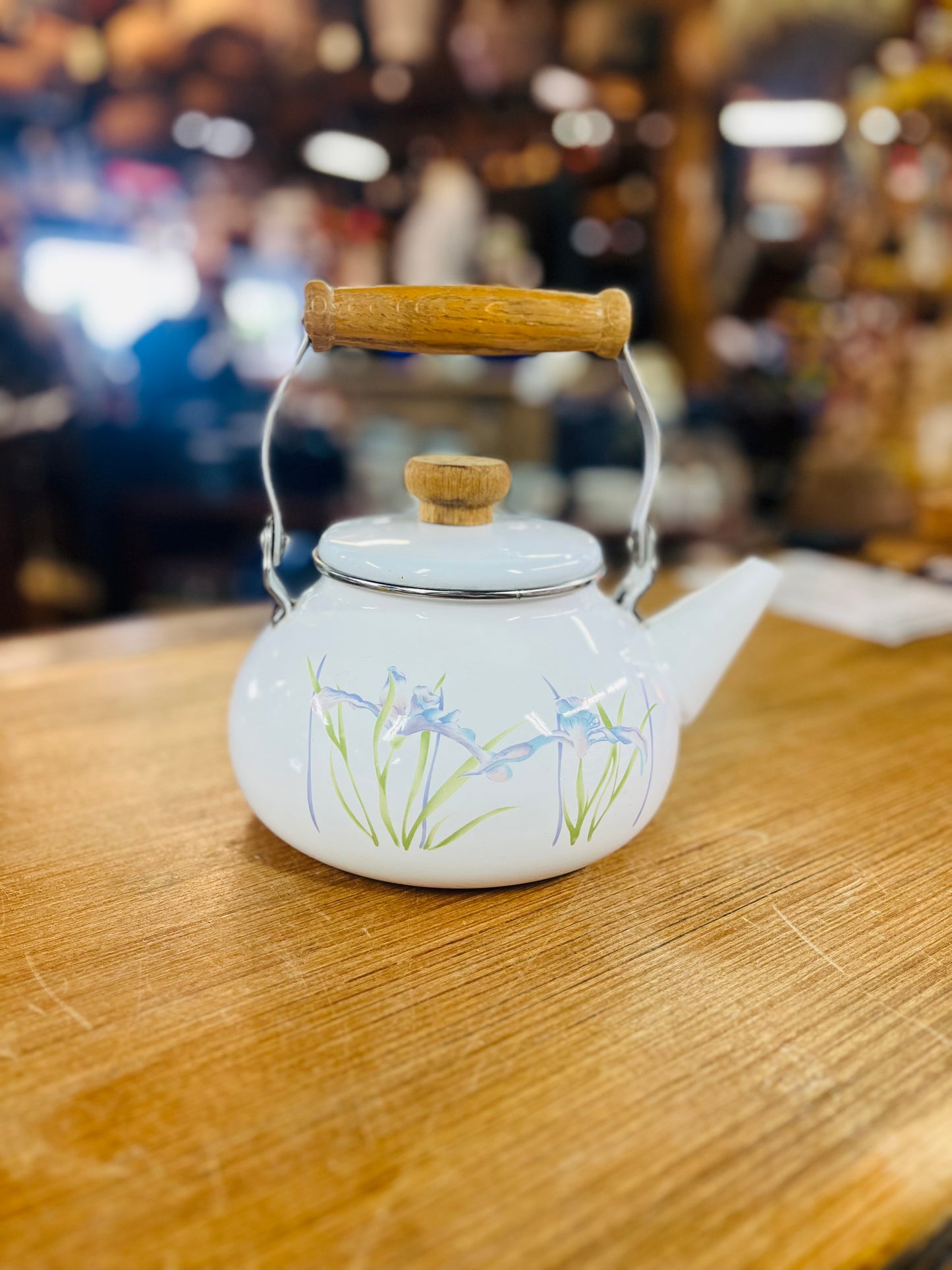 Vintage Lingoware White Enamel Teapot