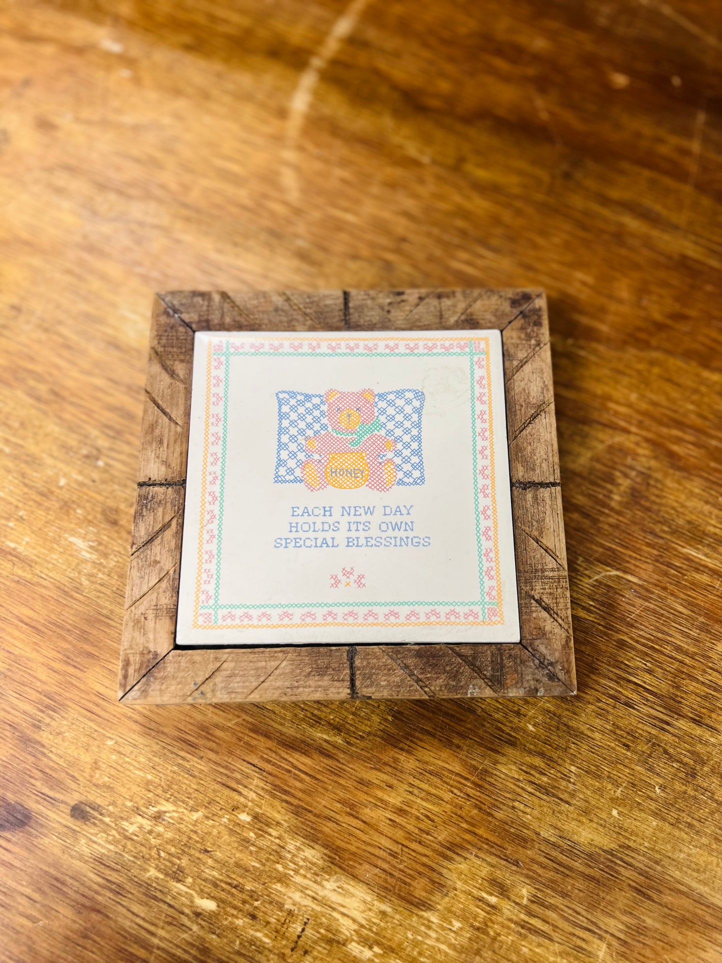 Vintage Ceramic Trivet Tile Honey Bear