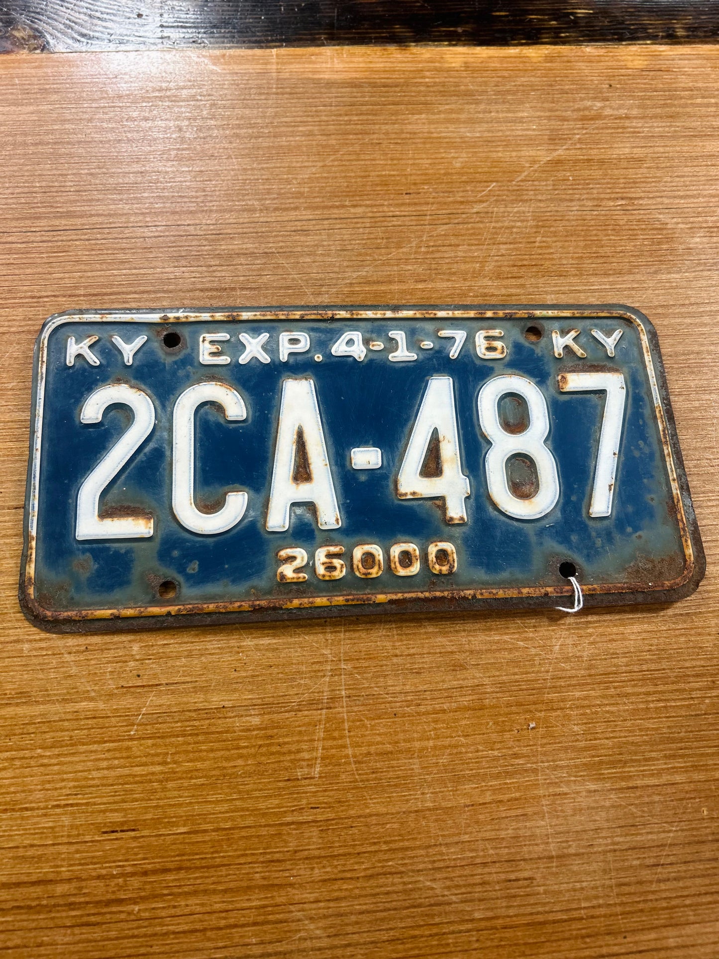 Vintage Metal 1976 Kentucky License Plate