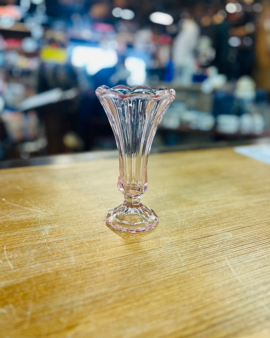 Vinatge Fostoria, Virginia Pink Flower Vase
