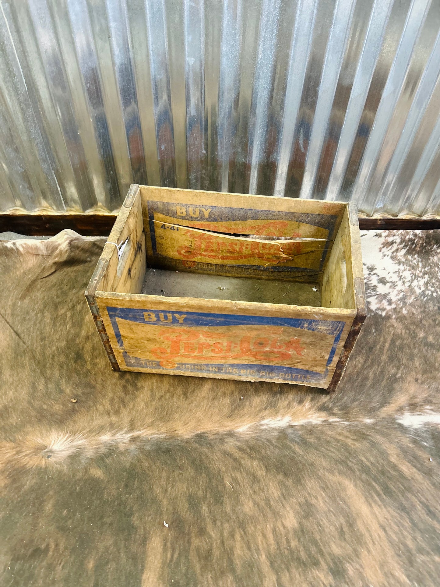 Rare Pepsi Cola Crate Big Bottle Bowling Green, KY