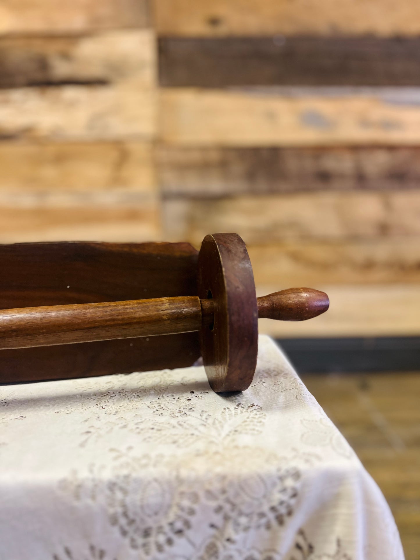 Vintage Wooden Wall Mount Paper Towl Holder