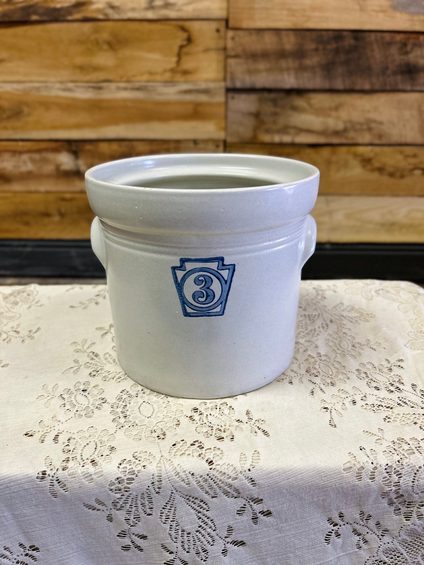 Vintage Pfaltzgraff Yorktowne Keystone #3 Stoneware Canister