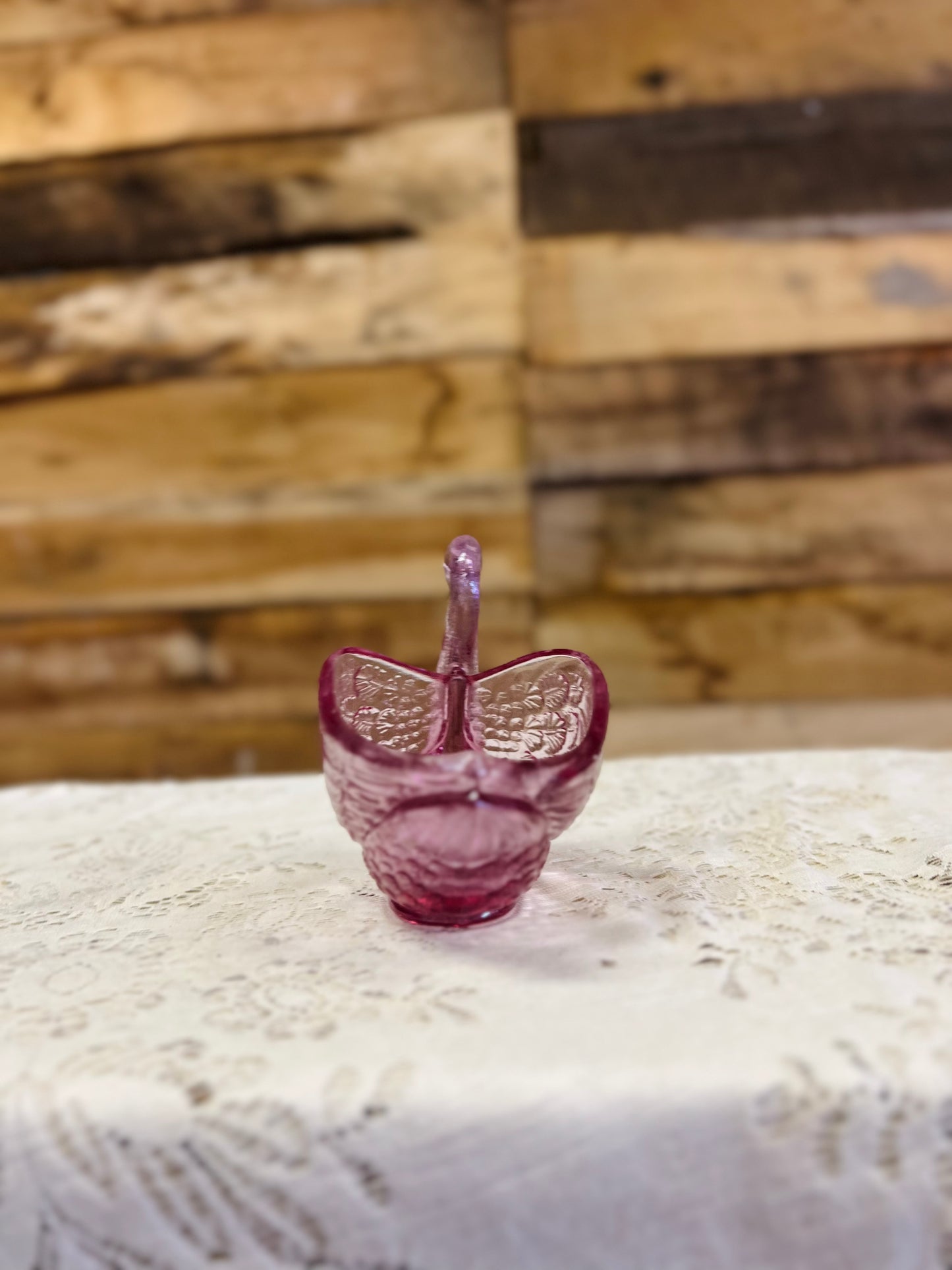 Vintage Pink/Cranberry Swan Figurine Trinket Dish