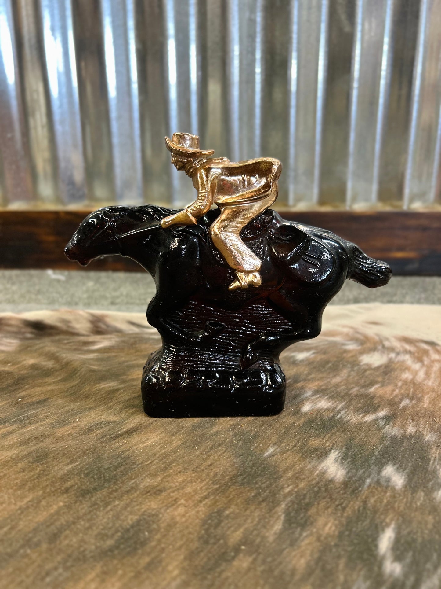 Vintage Avon Pony Express Full Bottle