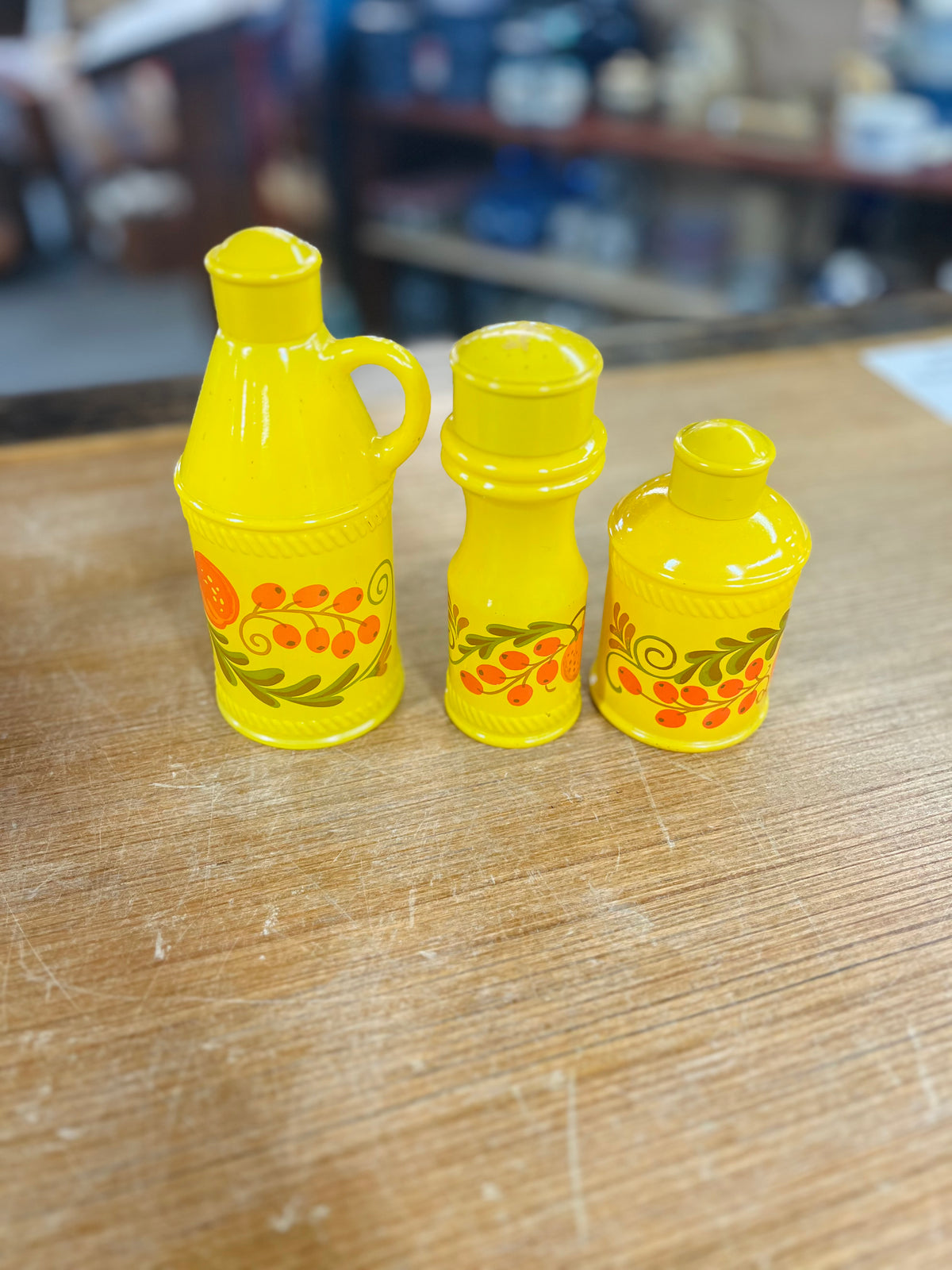 Vintage Avon Pennsylvania Dutch Set of Three