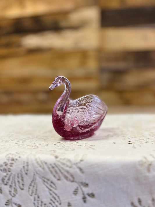 Vintage Pink/Cranberry Swan Figurine Trinket Dish
