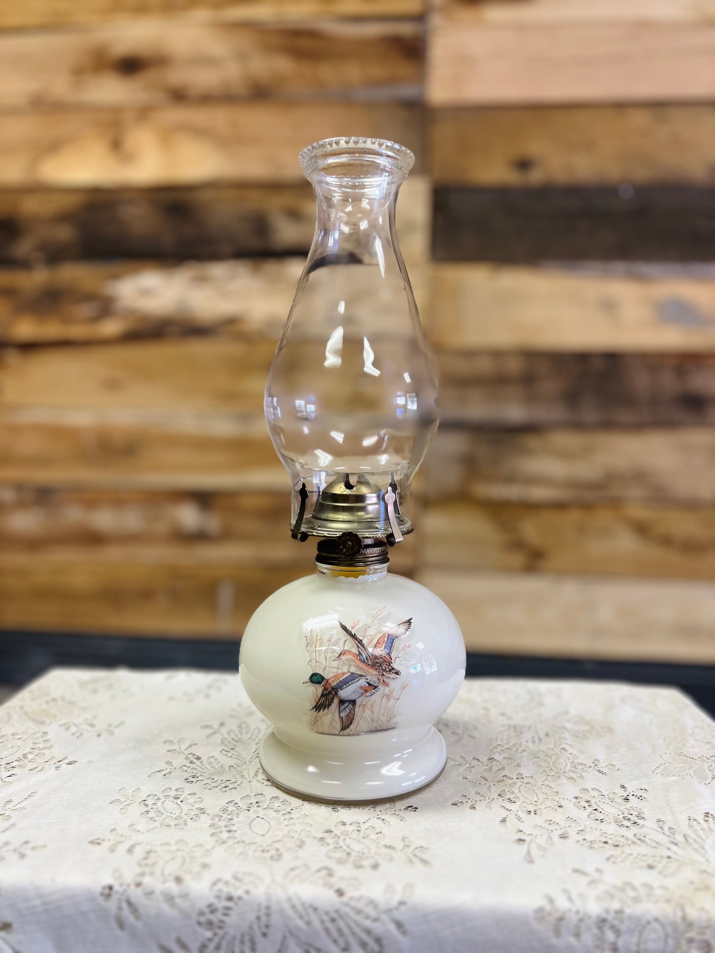 Vintage Lamplight Farms Mallard Ducks Lamp