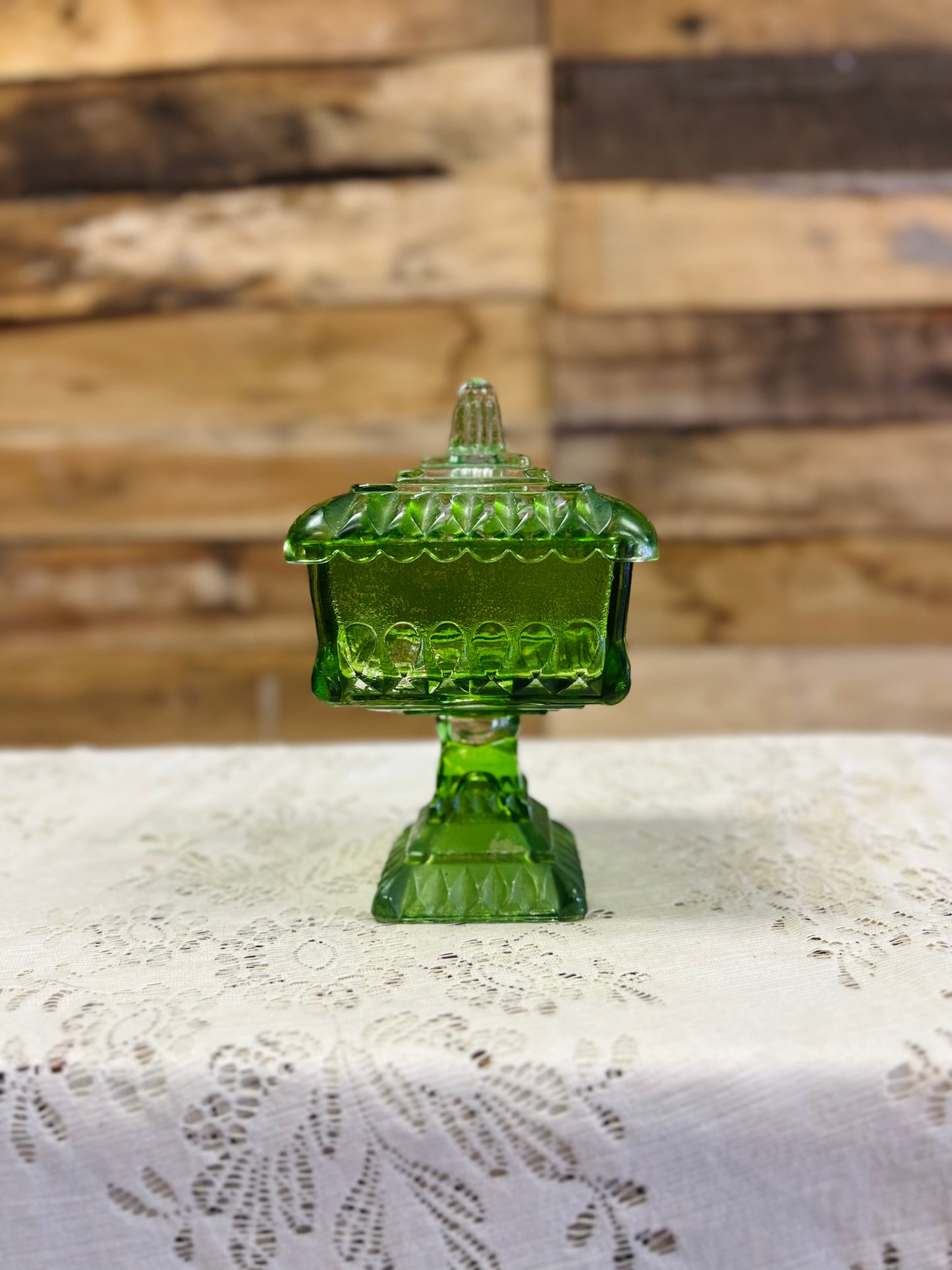Vintage Jeannette Glass Green Wedding Cake Dish