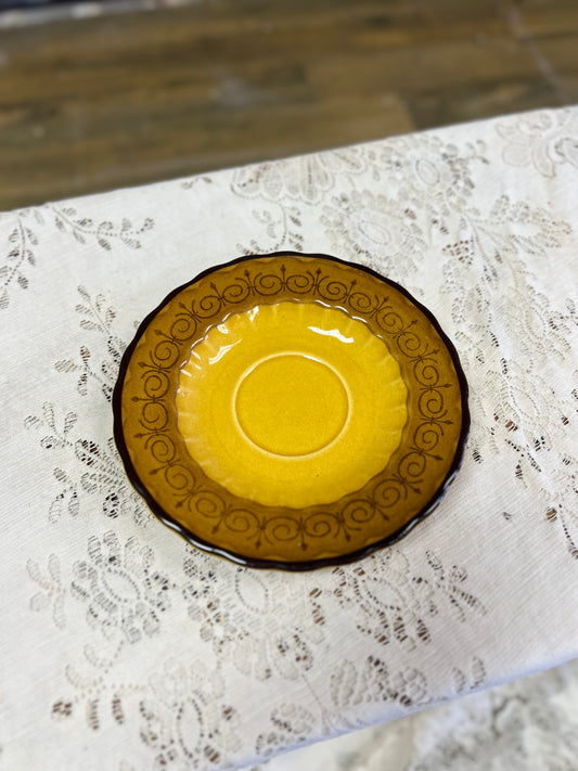 Vintage Metlox Poppytrail Vernon Ware San Fernando Gold Saucer