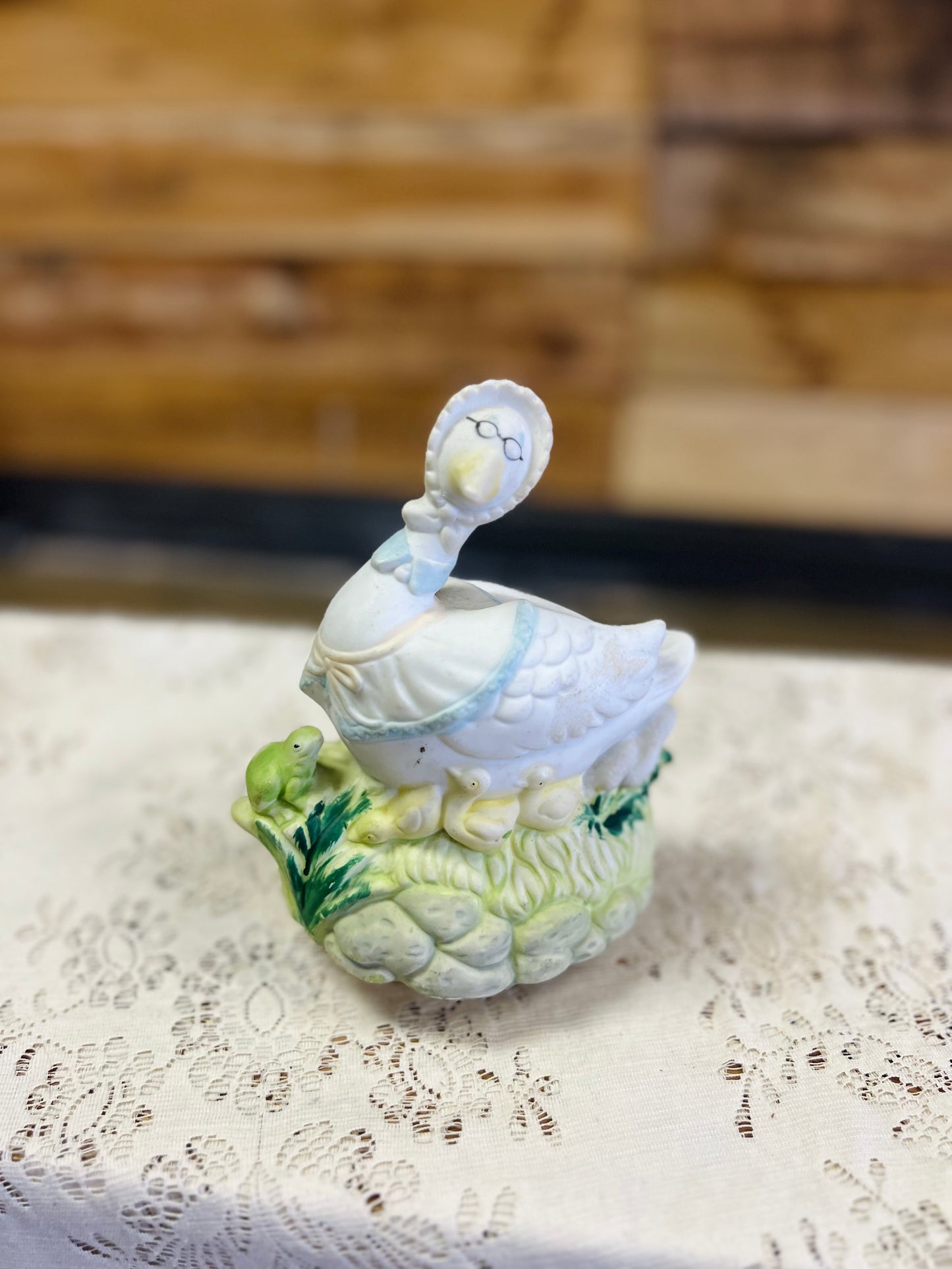 Vintage Mother Goose Wind up Music Box