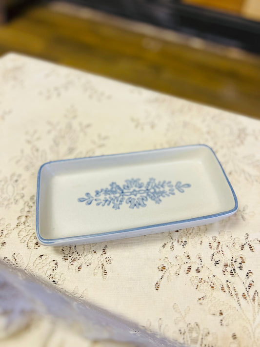 Vintage Pfaltzgraff Yorktowne Relish Tray with Blue Florals