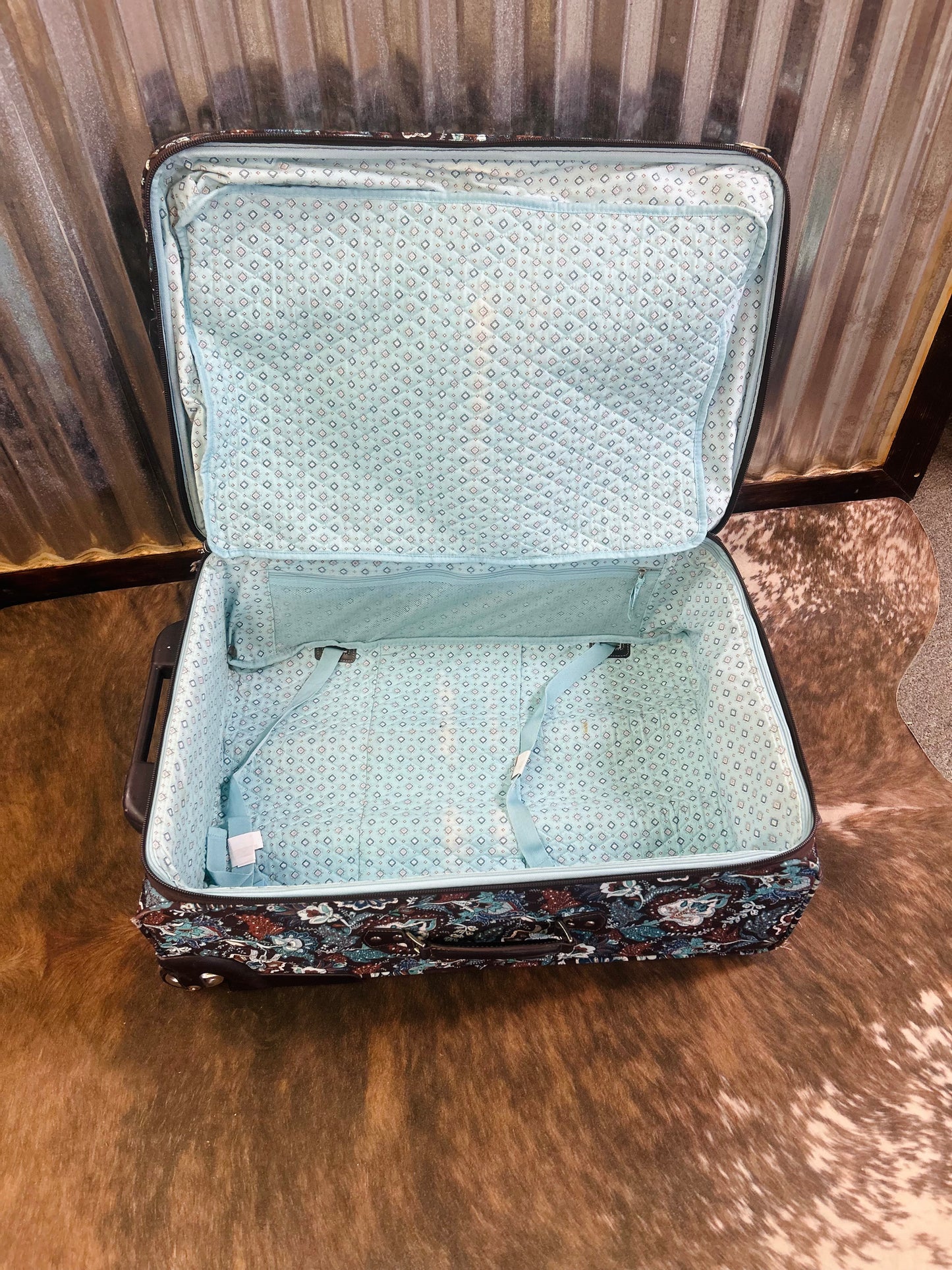 Vera Bradley Large Rolling Suitcase in "Java Blue" with Matching Carry On