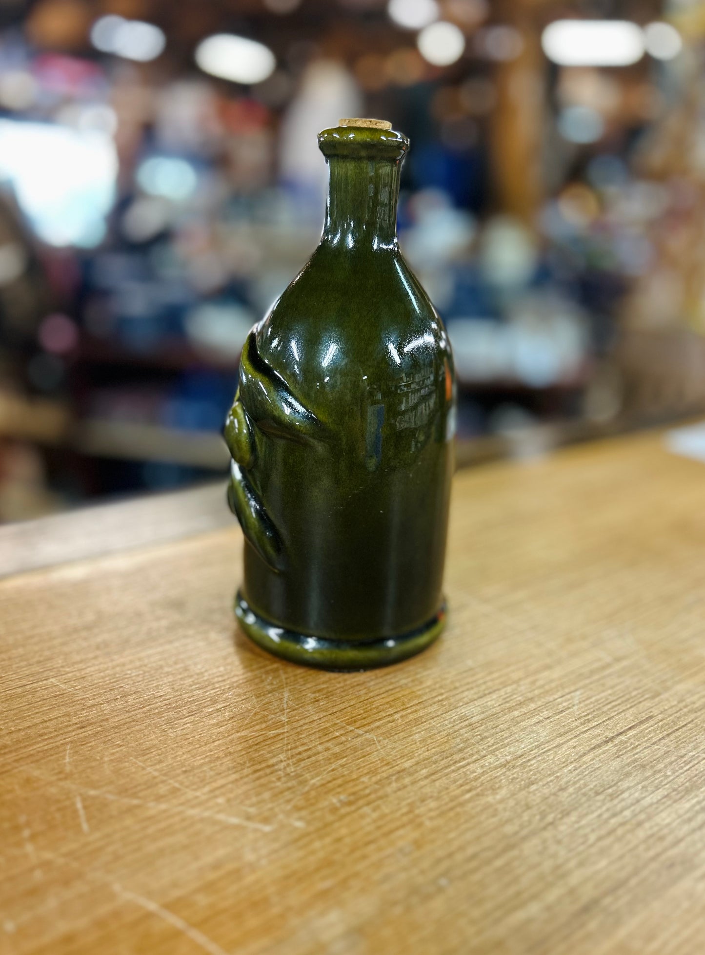 ILNODO Made in Italy Ceramic Green Olive Bottle