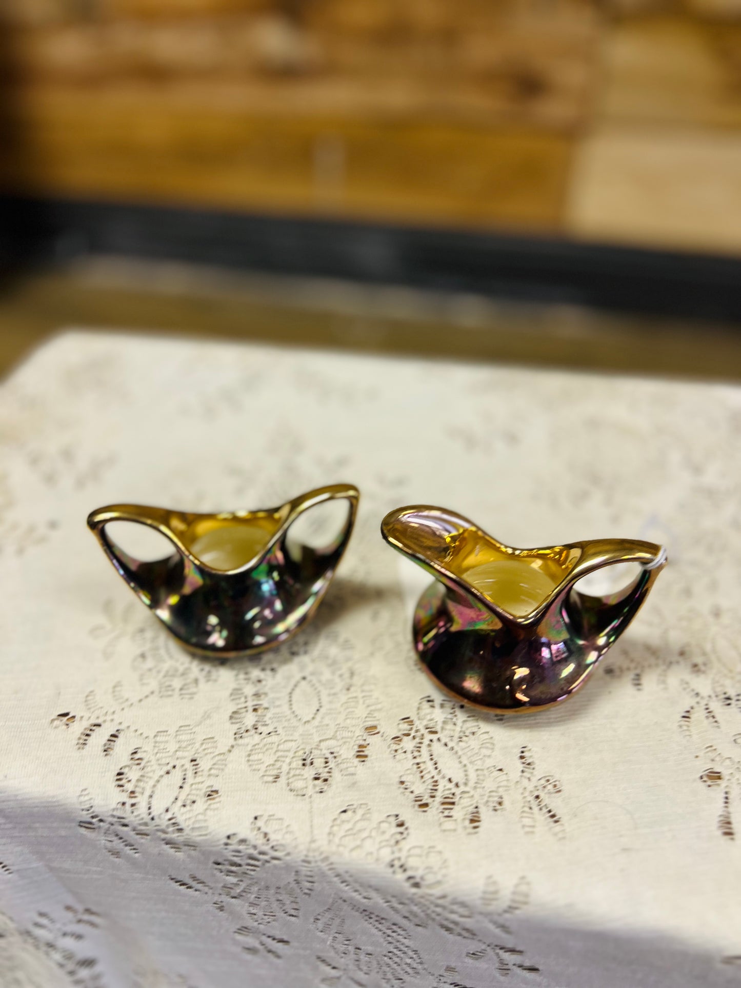 Vintage 22k Gold Pearl China Company Creamer and Sugar Set