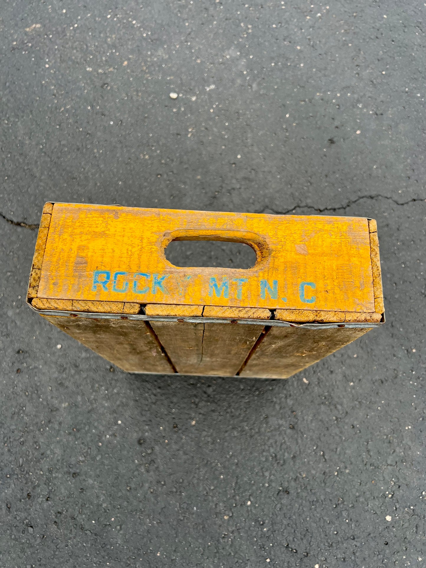 Vintage Yellow Double Cola Crate - Rocky Mt. NC