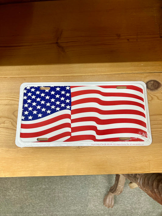 USA Flag Waving License Plate