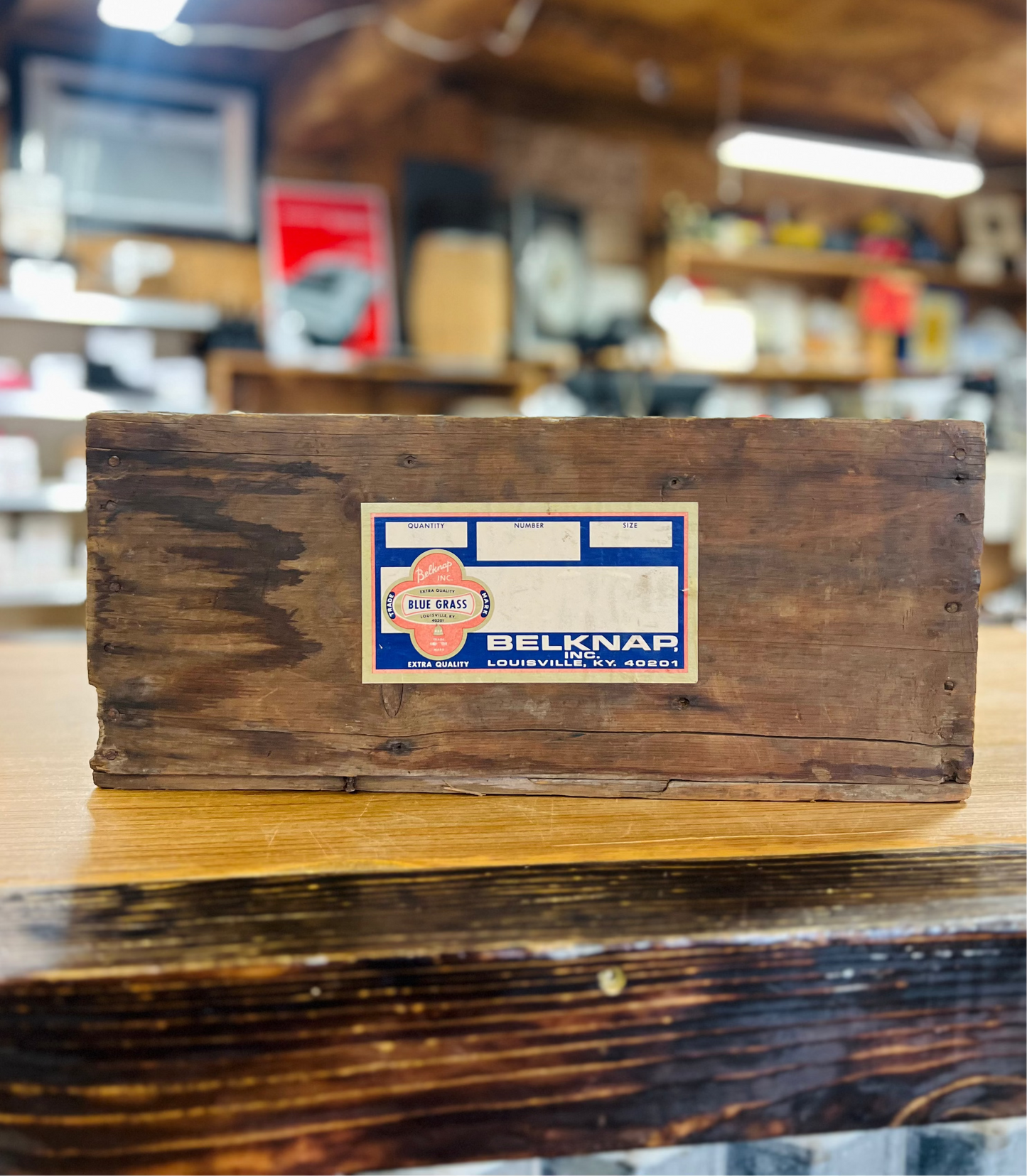 Vintage Belknap Bluegrass Louisville, Ky Wood Box