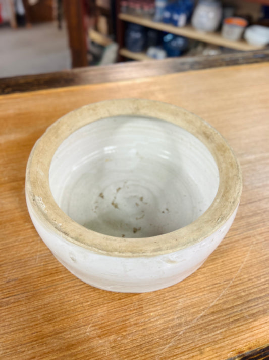 Late 1800s Old & Unusal Crock Bowl