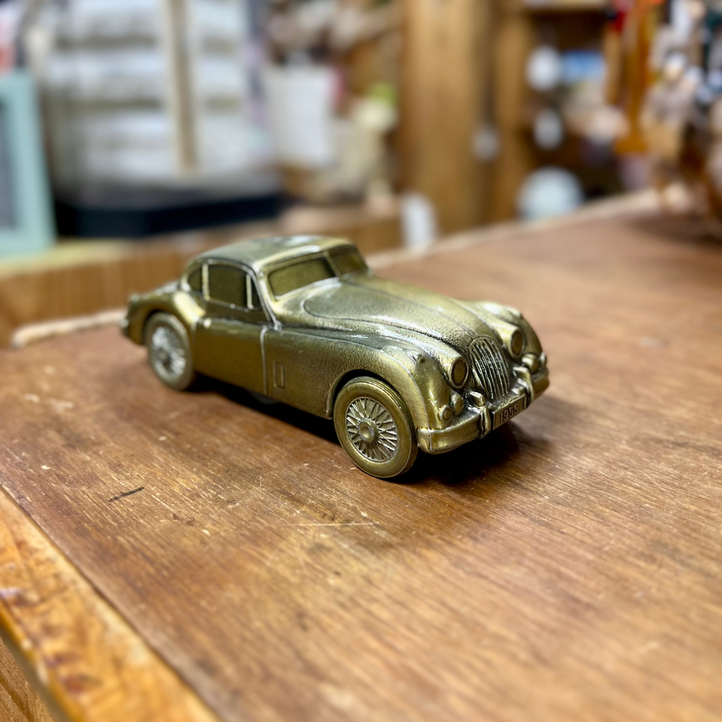 Vintage 1955 Jaguar Metal Coin Bank Banthrico © 1974