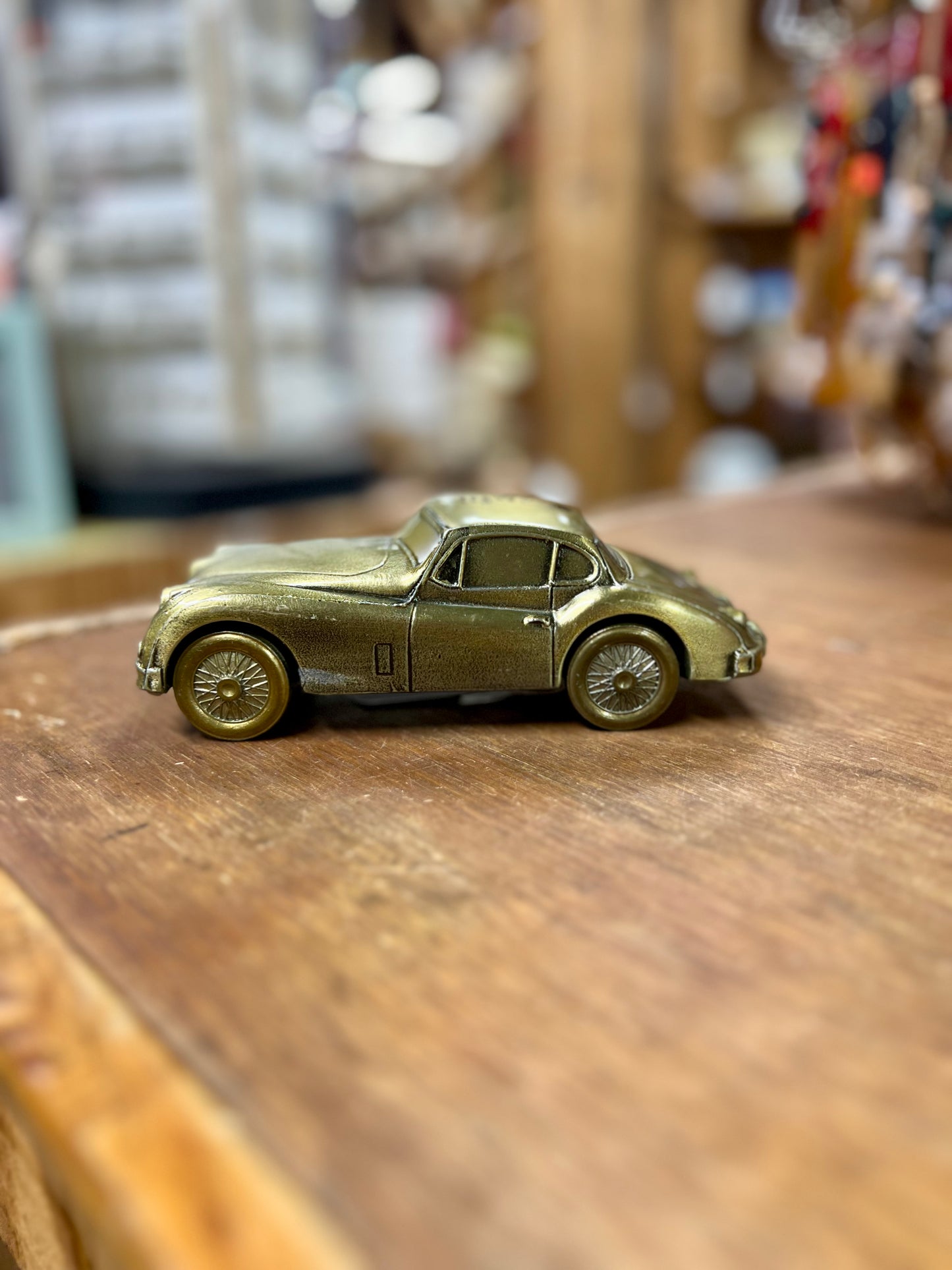 Vintage 1955 Jaguar Metal Coin Bank Banthrico © 1974