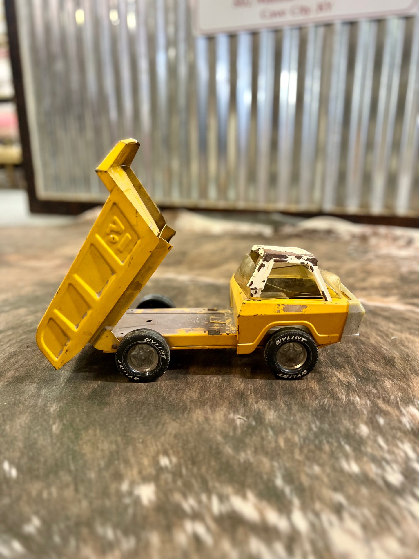Vintage 1970's Nylint Dump Truck