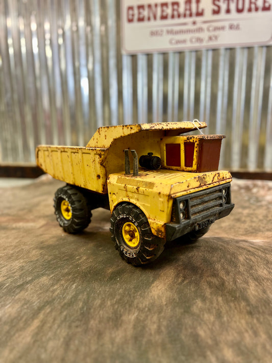Vintage Tonka 3900 Dump Truck