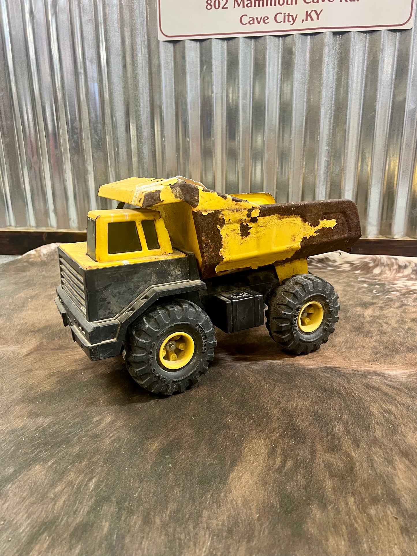Vintage Tonka Dump Truck