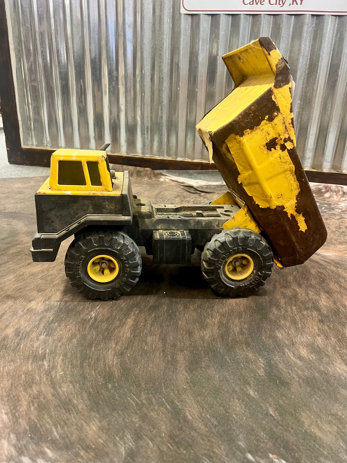 Vintage Tonka Dump Truck