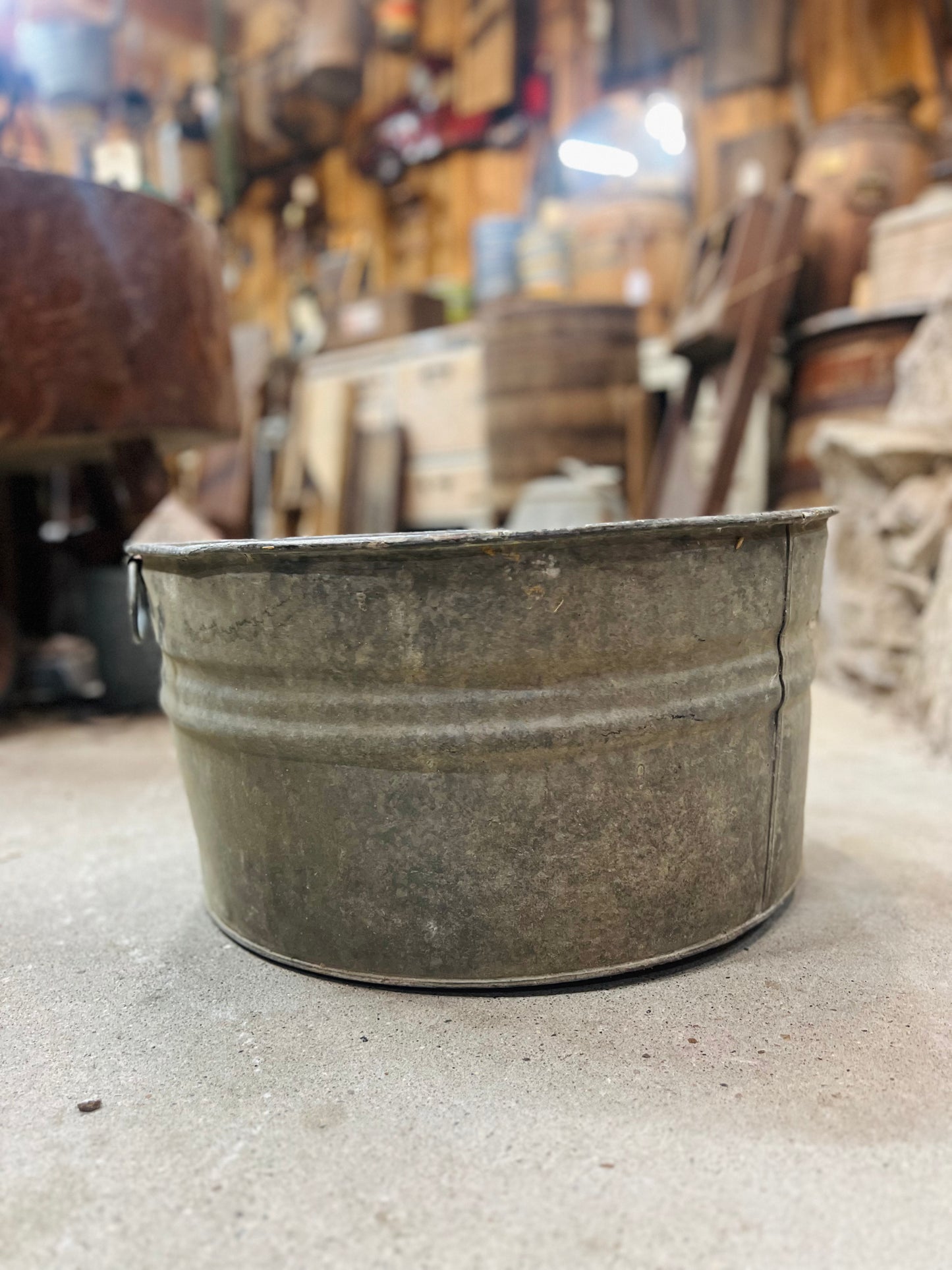 Vintage Galvanized Wash Tub No. 2 - 21"