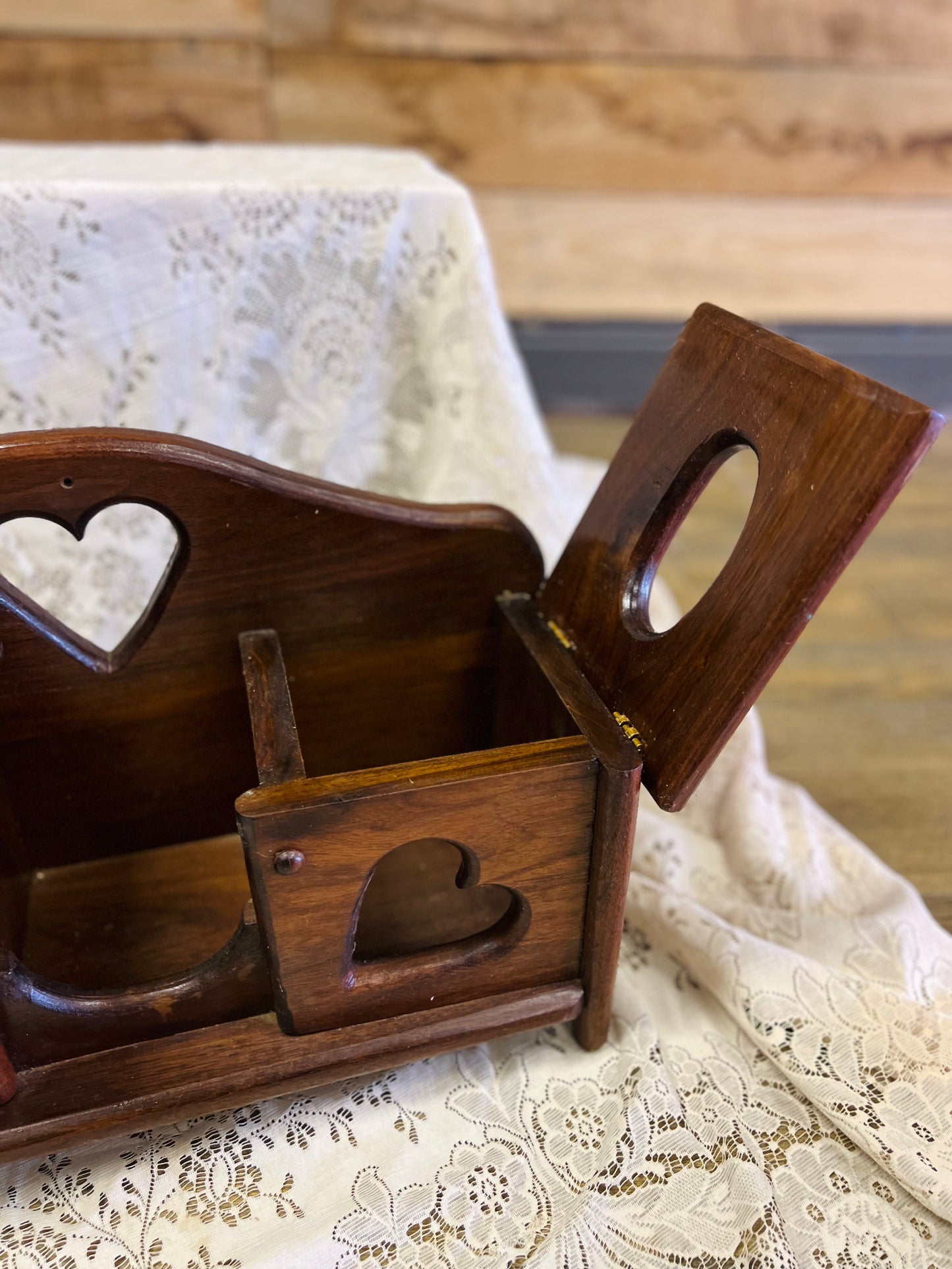 Vintage Country Hearts Wood Display