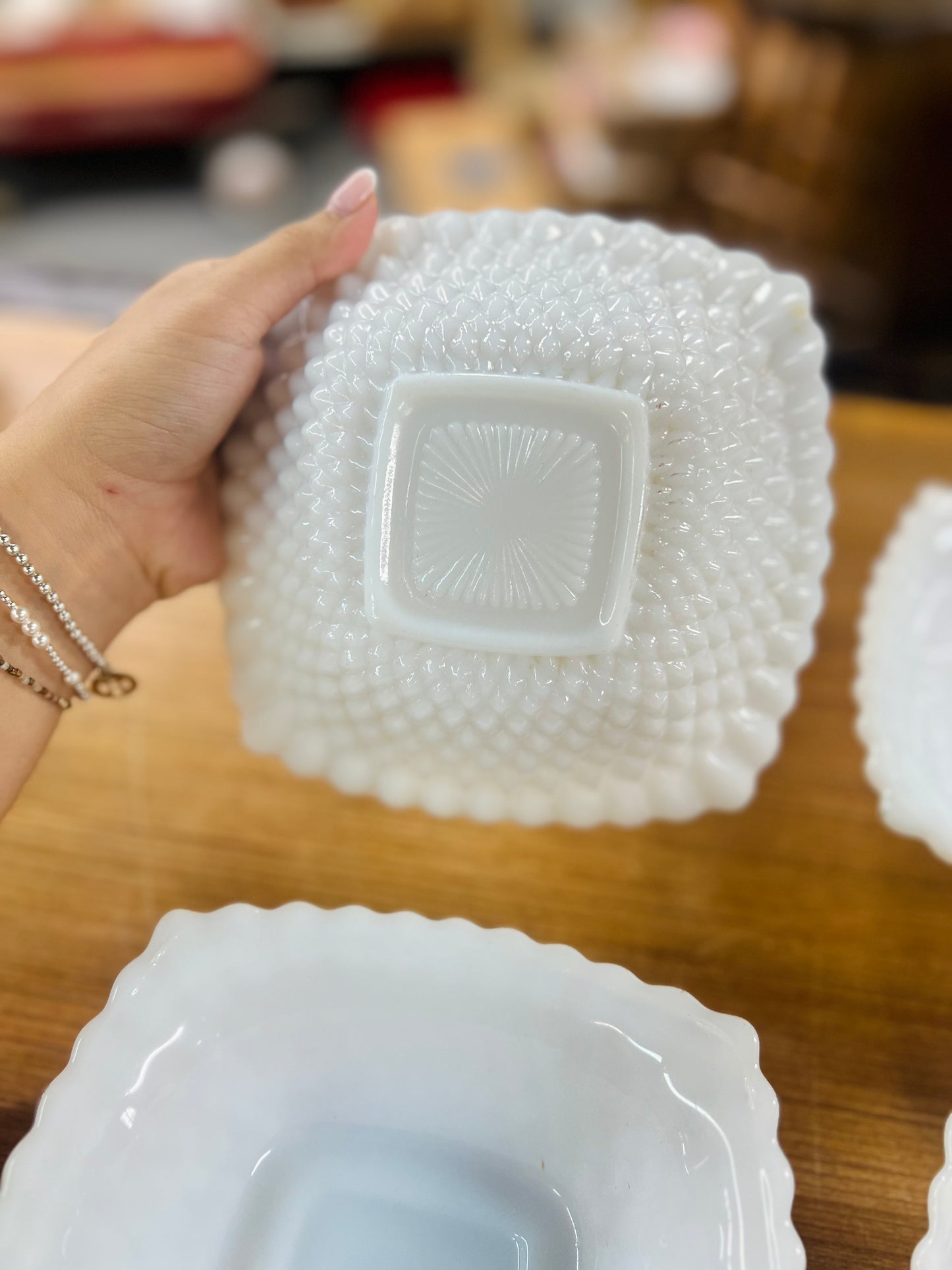 Vintage Anchor Hocking Early American Milk Glass Diamond Hobnail Square Bowl