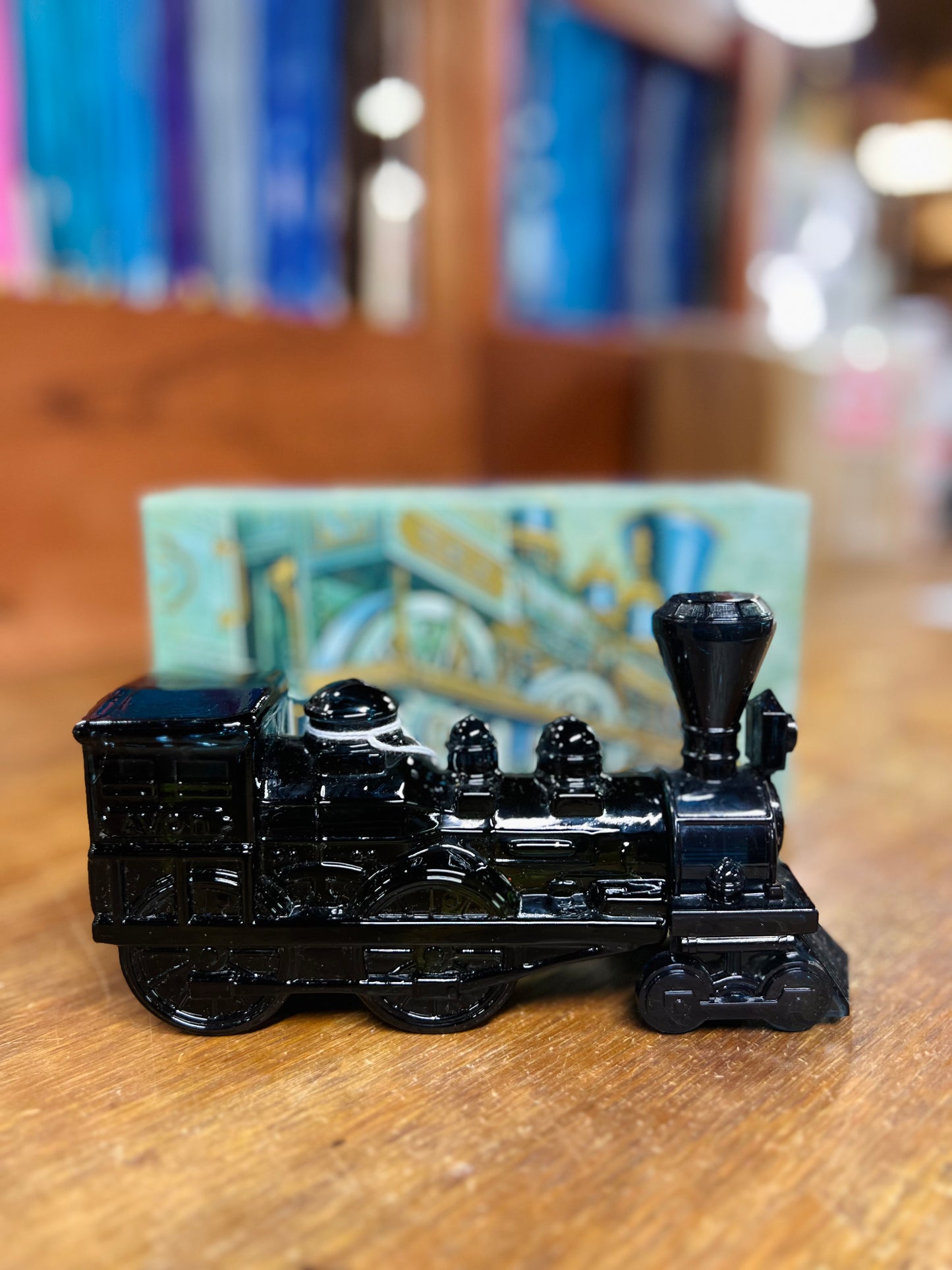 Vintage Avon 1970's Train Locomotive "The General" 440 Full Decanter w/box