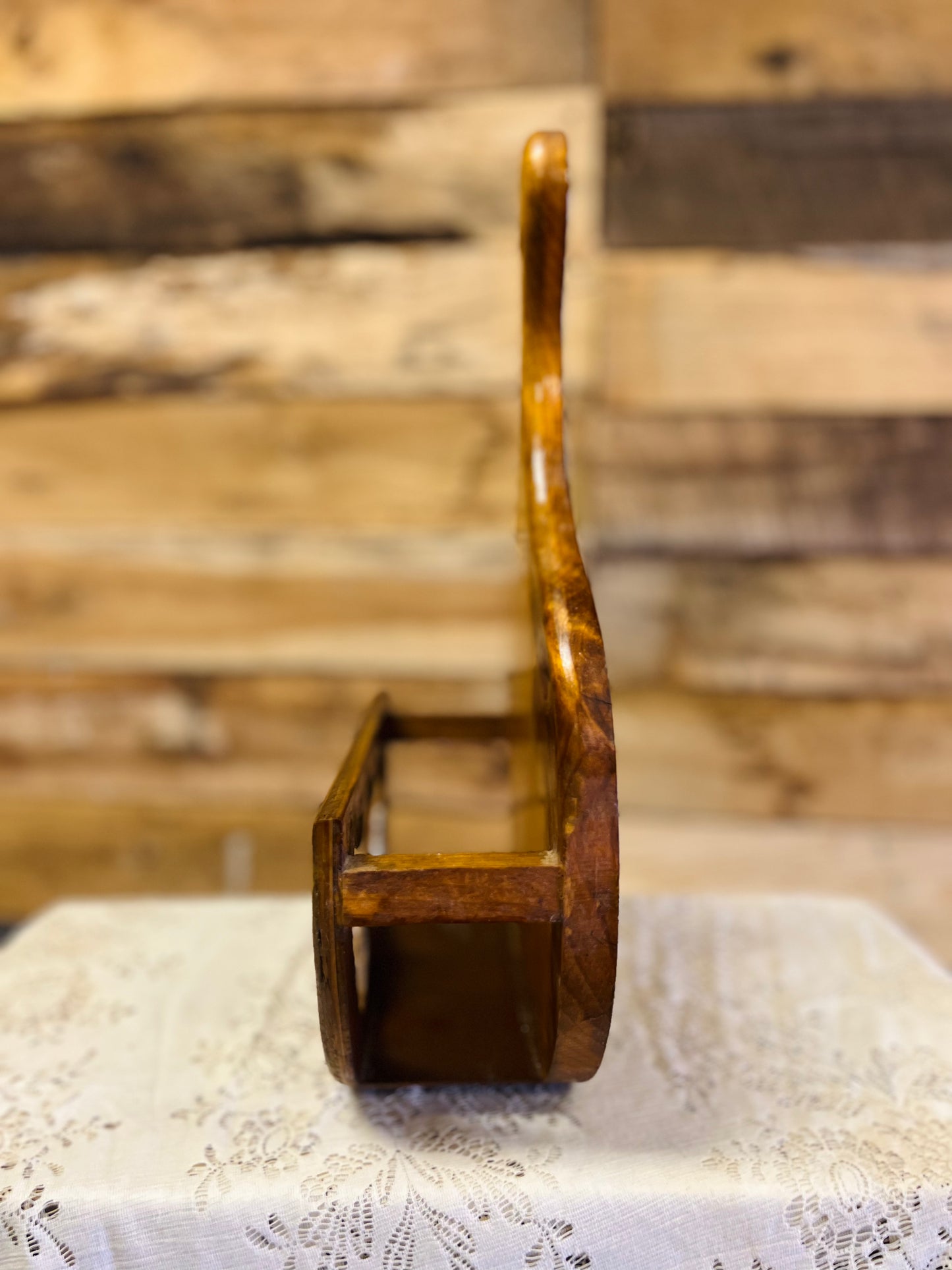Vintage Wood Heart Cutout Plate Holder