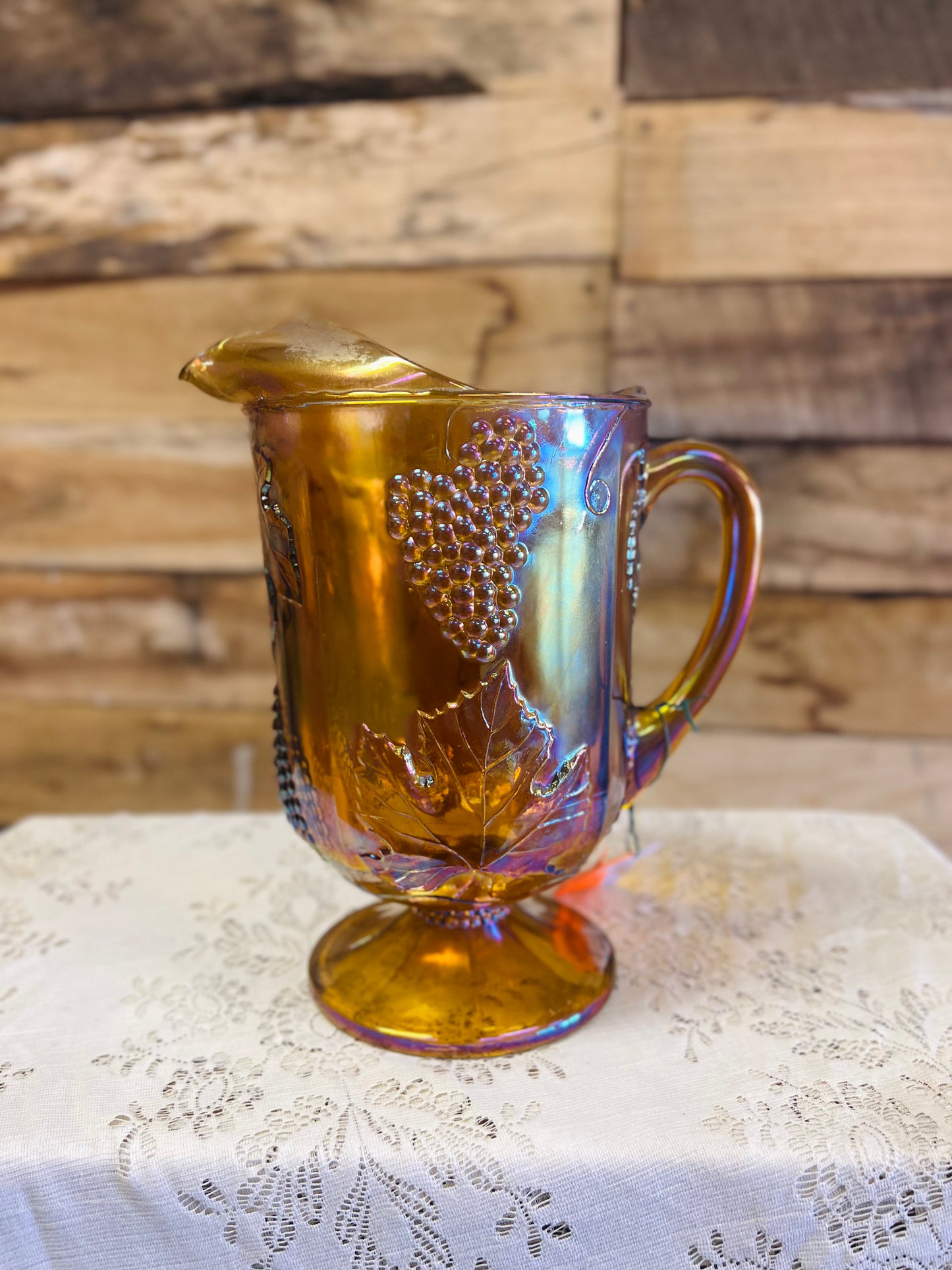 Vintage Indiana Carnival Glass Harvest Grape Pitcher (HEAVY)