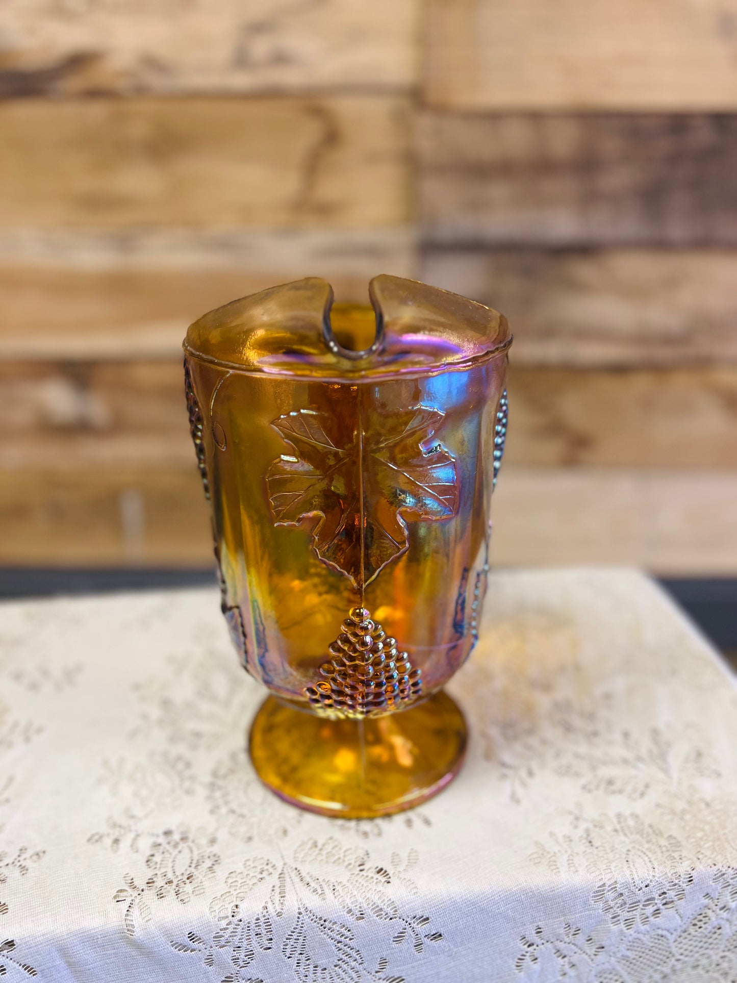 Vintage Indiana Carnival Glass Harvest Grape Pitcher (HEAVY)