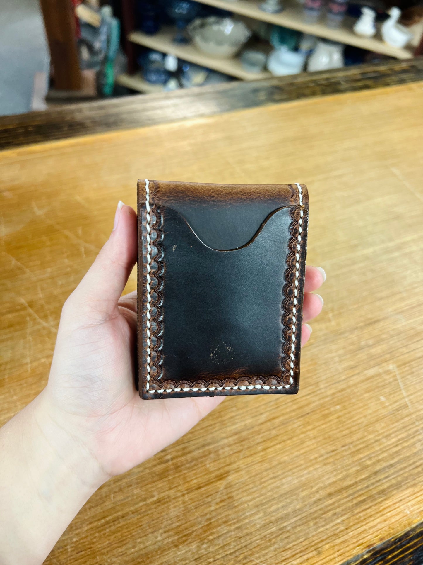 Genuine Leather Magnetic Money Clip with 2 Outside Pockets