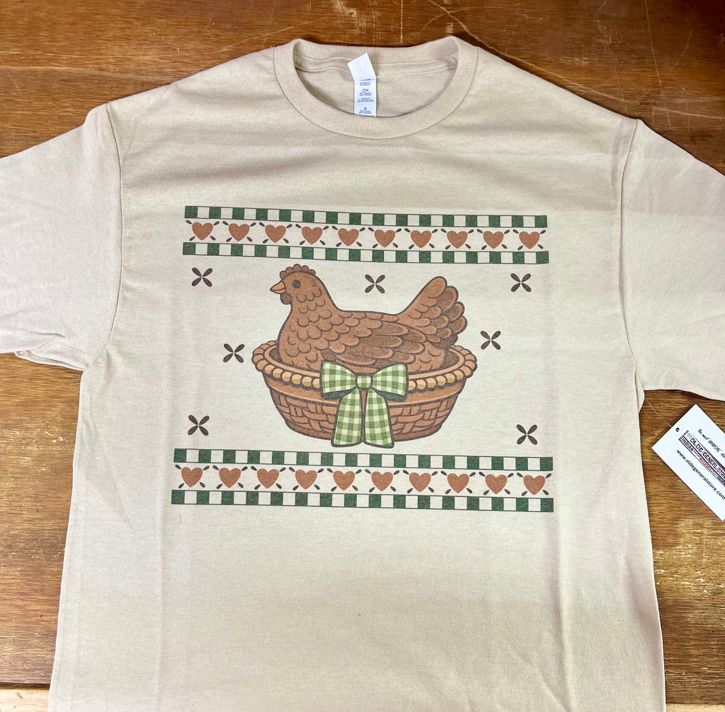 Heart Hen On a Basket Graphic Tee