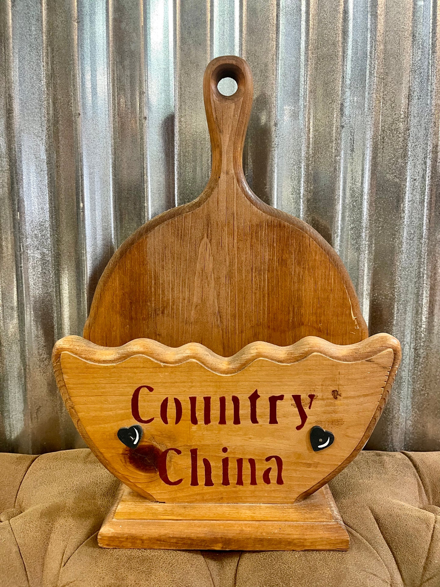 Vintage Wooden "Country China" Plate Holder